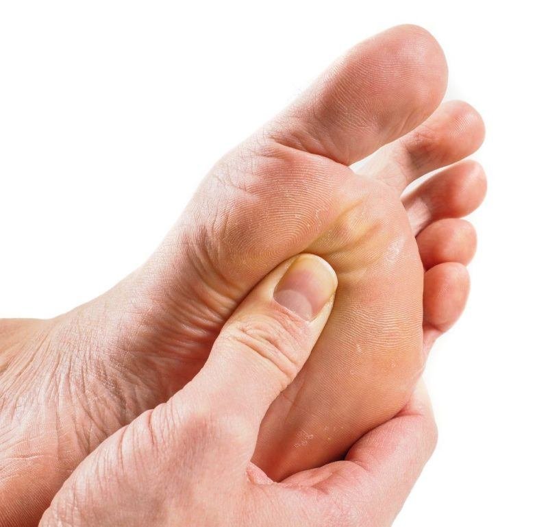 Hammertoe Surgery Complications: Plantar Plate Injury and Excess Skin Explained