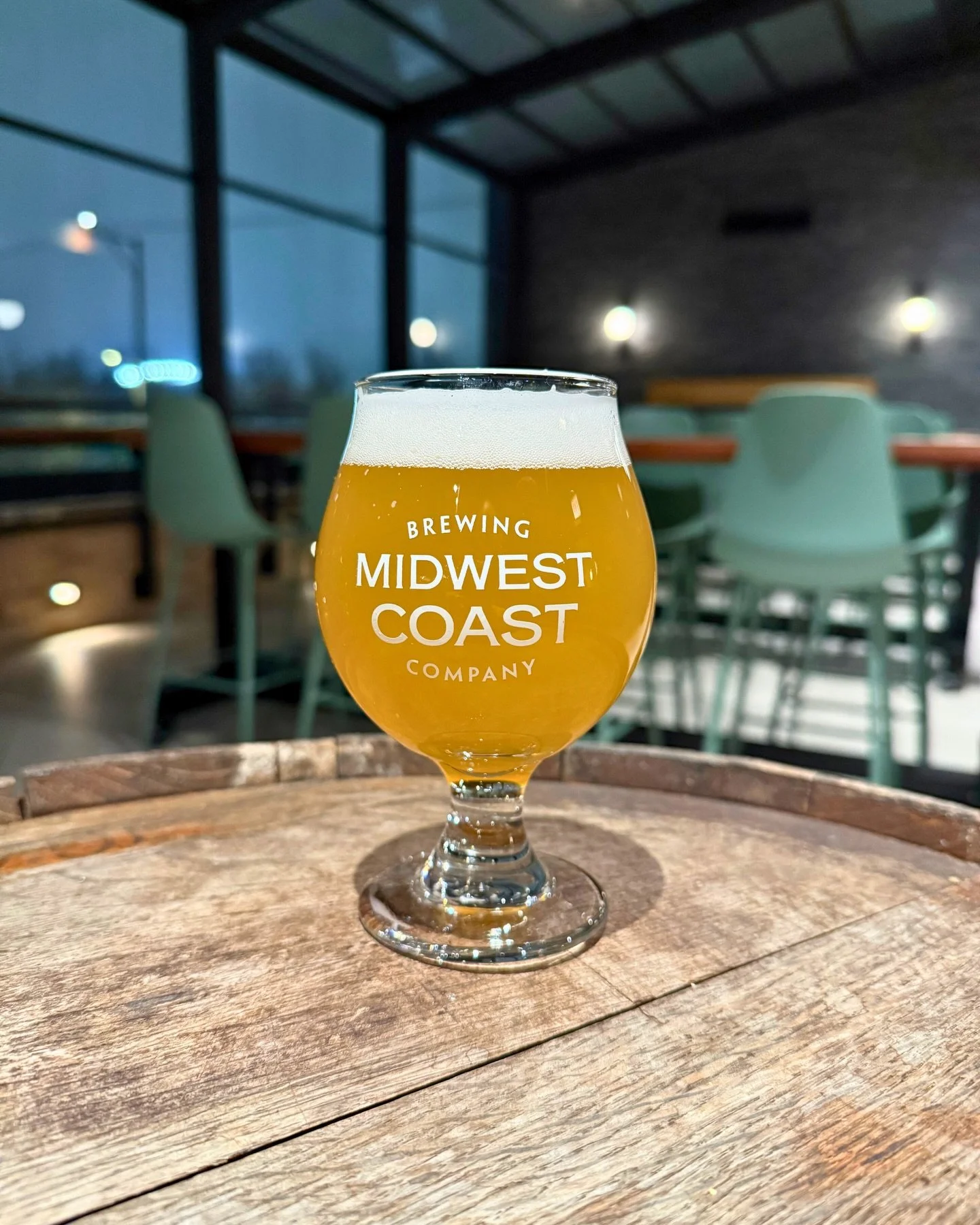 It&rsquo;s been a cold &amp; snowy week. How about happy hour tonight with @brkthru? $1 off all pints today!

Come by and try our new Hazy IPA, Lion Rock 🦁&nbsp;🪨

Double dry-hopped with Amarillo and Kohatu, this New England-Style IPA roars to life