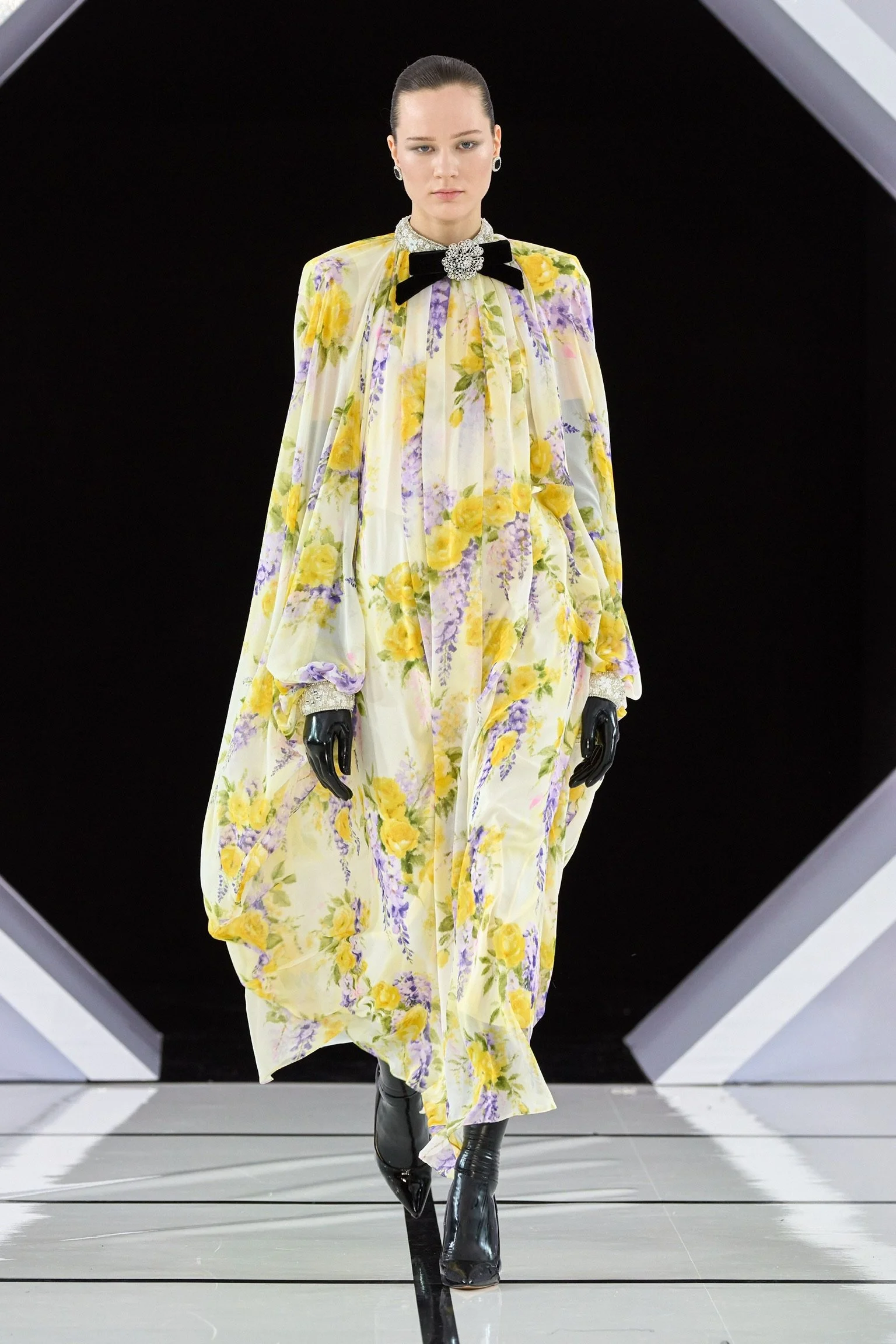 LYDIA - RICHARD QUINN FW26.JPG