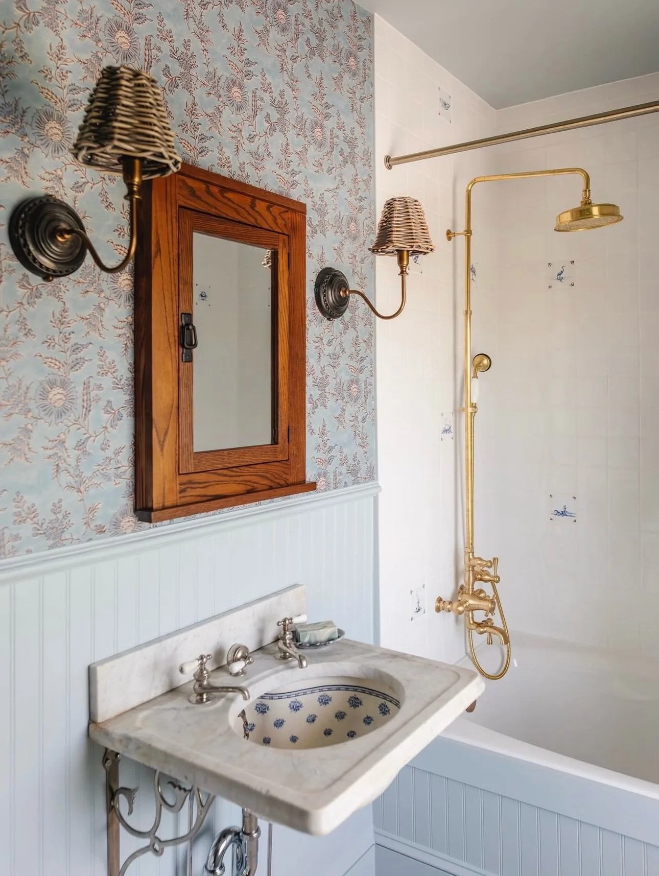 Another wonderful designer to share with you in my Designs worth Sharing series&hellip;
⠀⠀⠀⠀⠀⠀⠀⠀⠀
I&rsquo;m always drawn to brands that reinterpret traditional craftsmanship in unexpected ways, which is exactly what makes Not Quite Past￼ so interesti