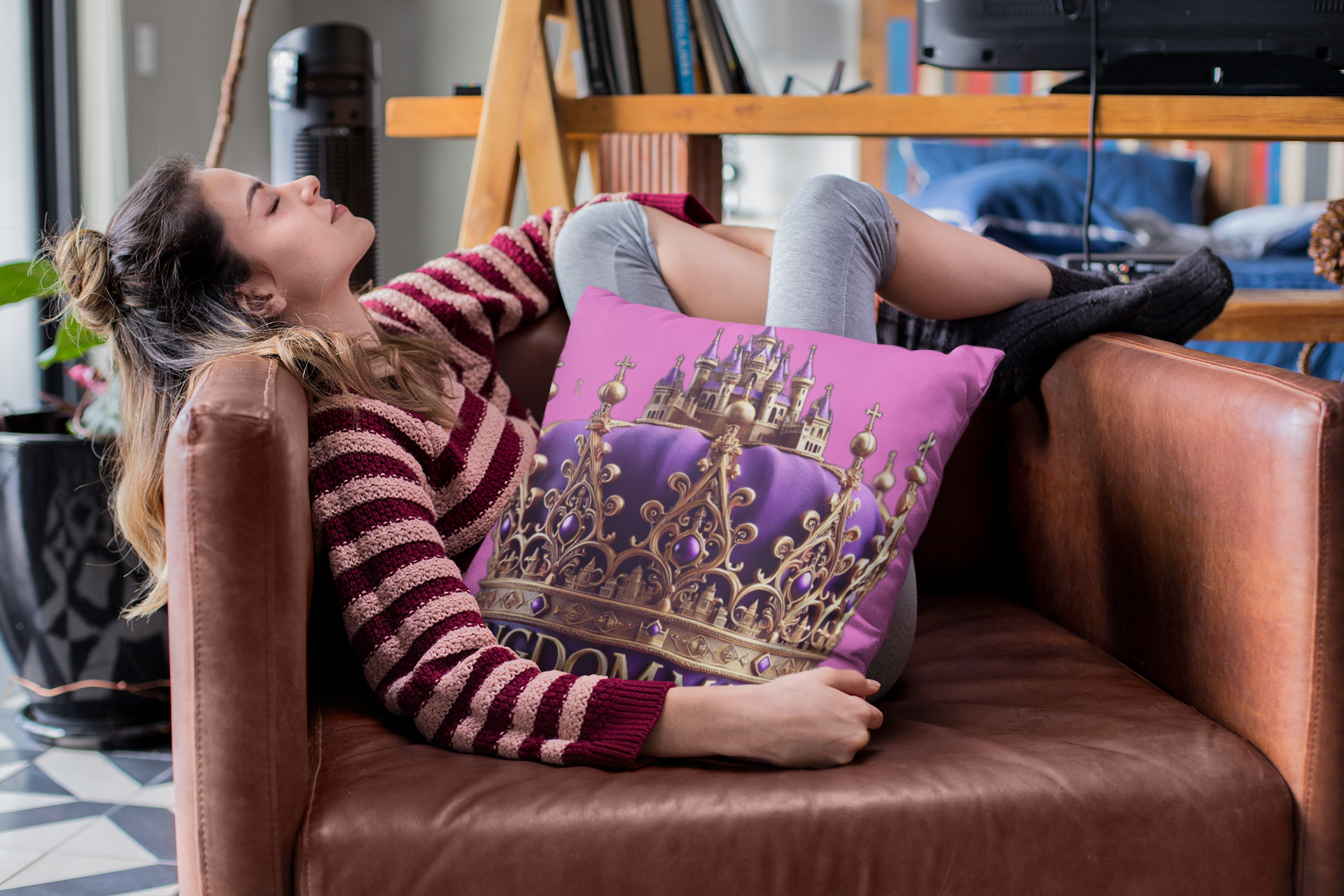 pillow-mockup-of-a-woman-relaxing-on-her-couch-23581.png