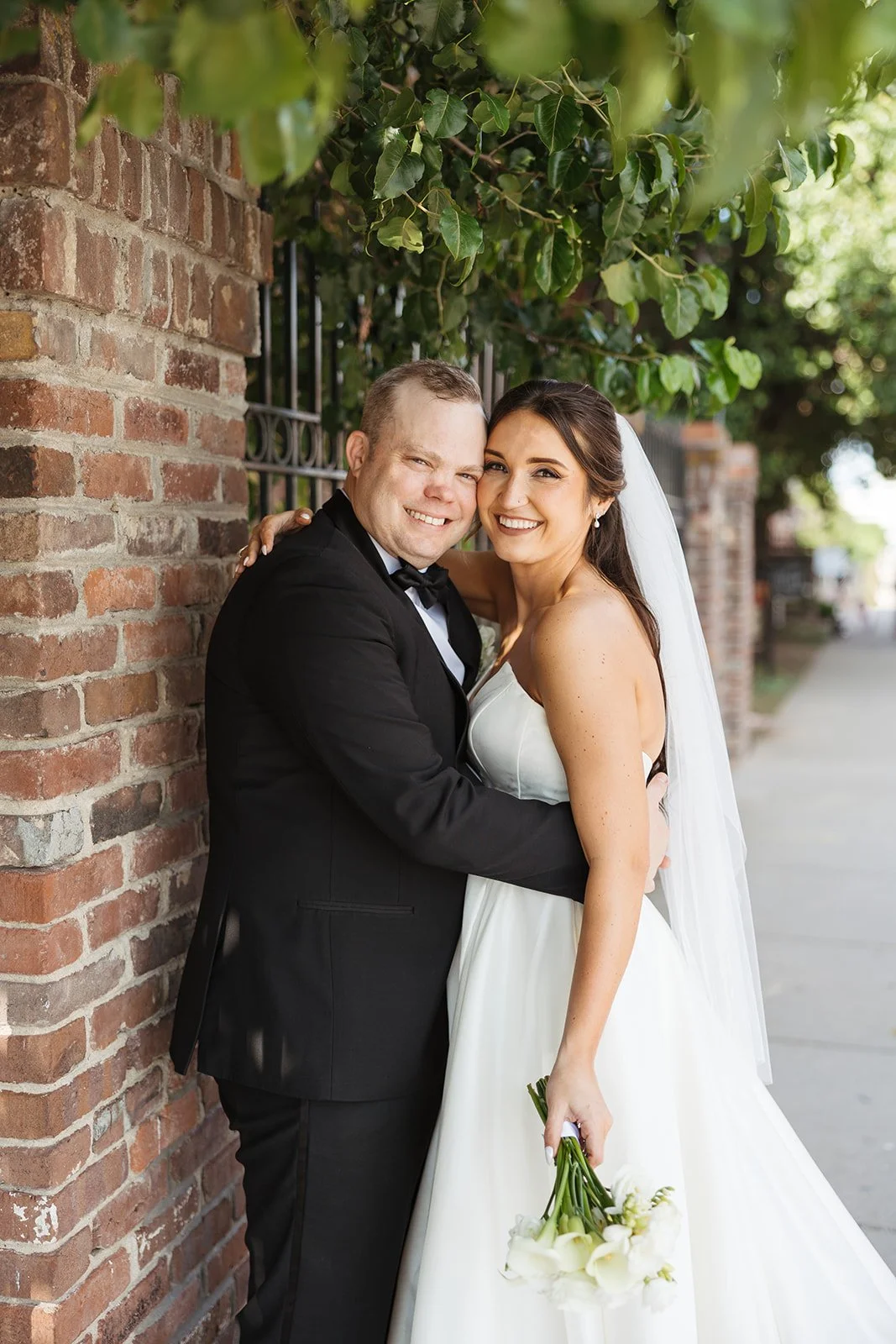 kelsey-chris-marathon-music-works-wedding-previews-nicole-kiser-imagery-73_websize.jpg