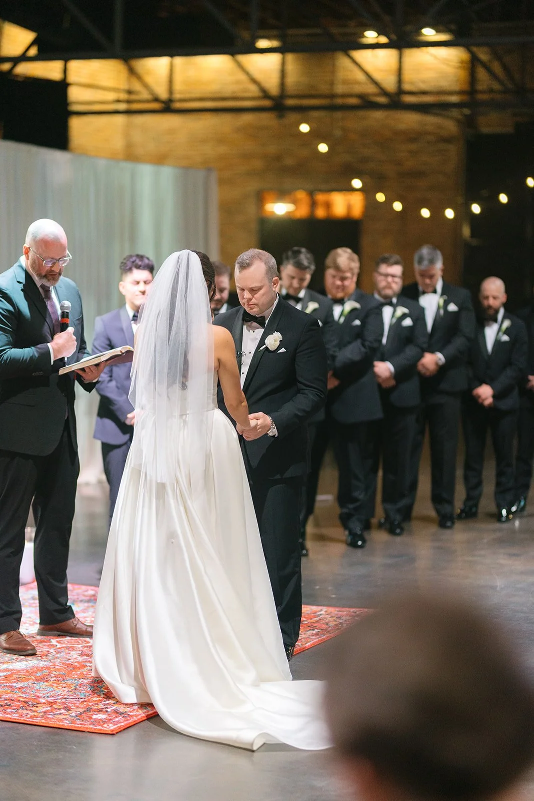 kelsey-chris-marathon-music-works-wedding-previews-nicole-kiser-imagery-57_websize.jpg