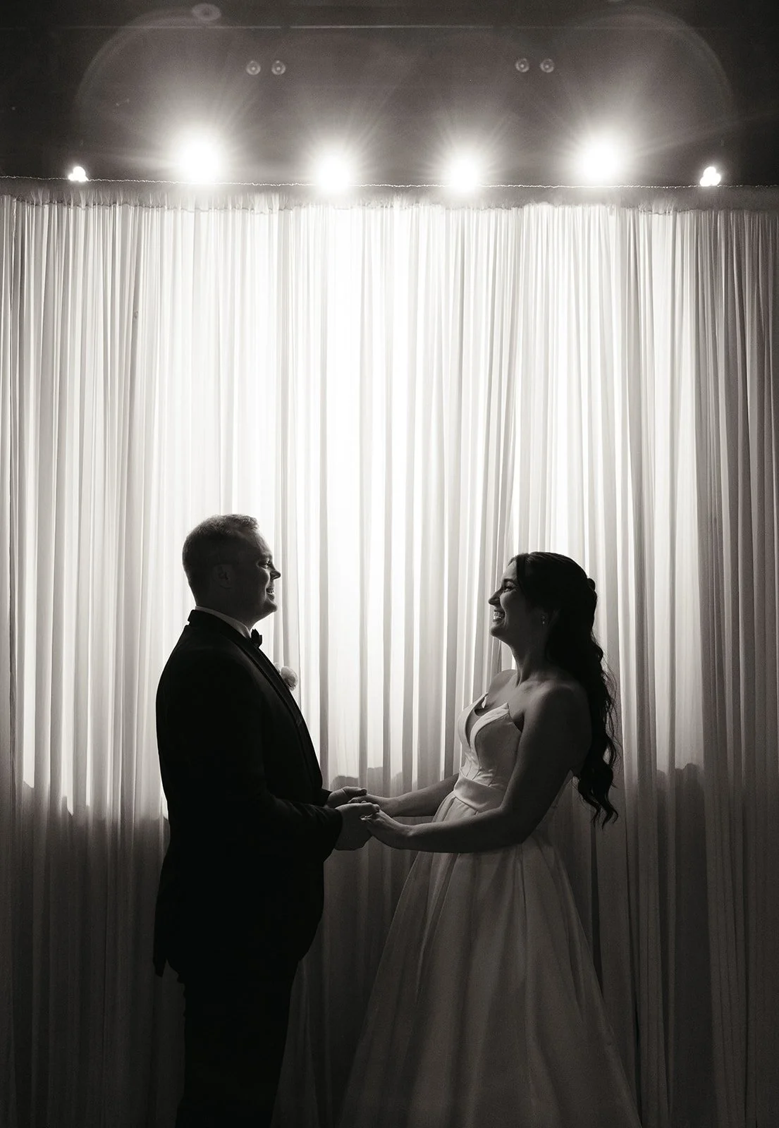 kelsey-chris-marathon-music-works-wedding-previews-nicole-kiser-imagery-43_websize.jpg