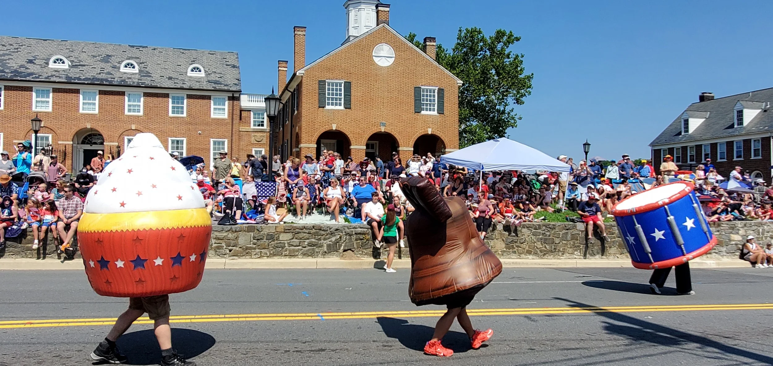 independence weekend fun in old town fairfax