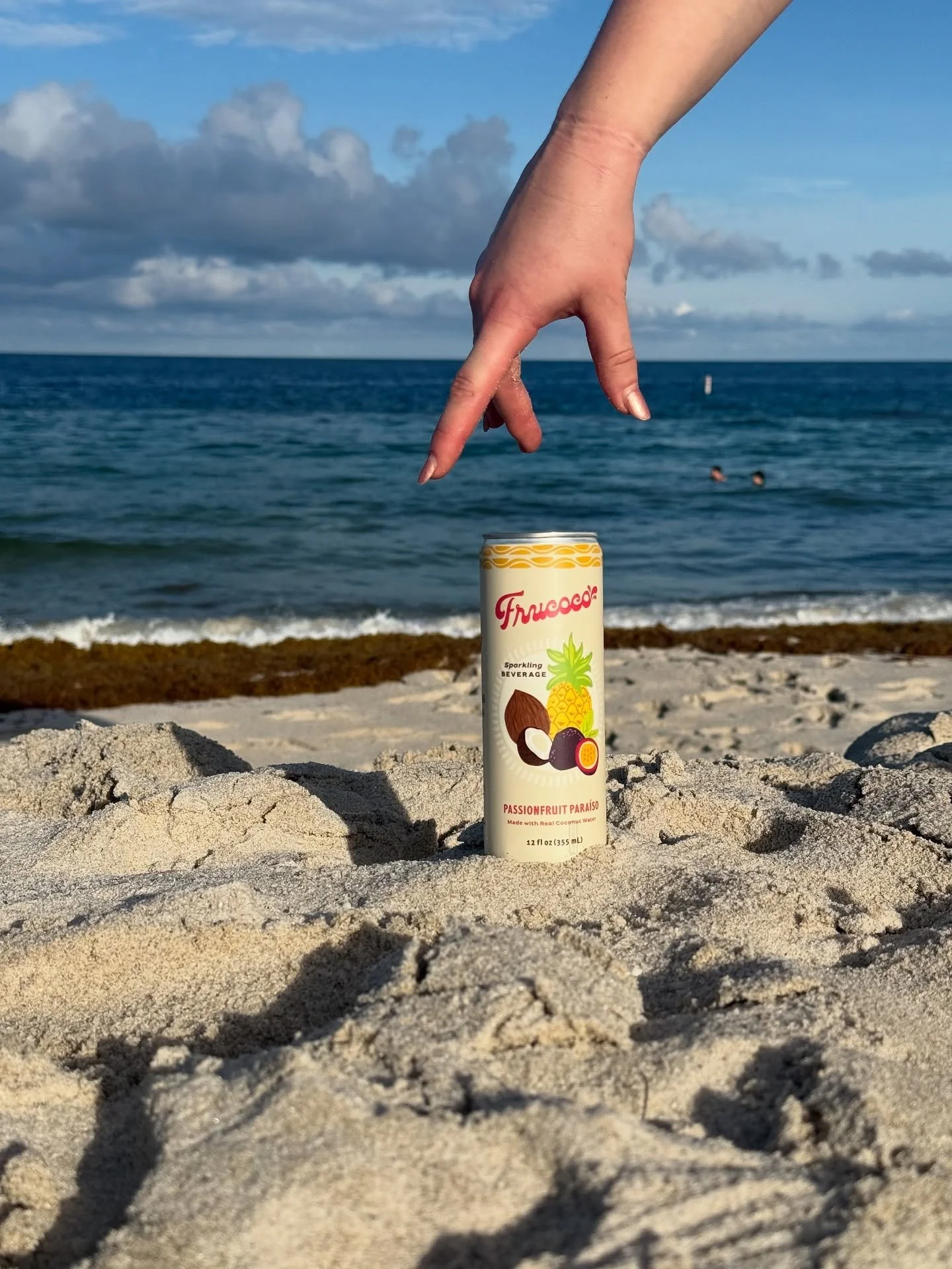 Hand-picked vibes, straight to your fridge. Grab yours now at Frucoco.com! Link in bio.

#realfruit #realcoconutwater #sparklingcoconutwater #coconutwater #coconut #tropical #grabyoursnow