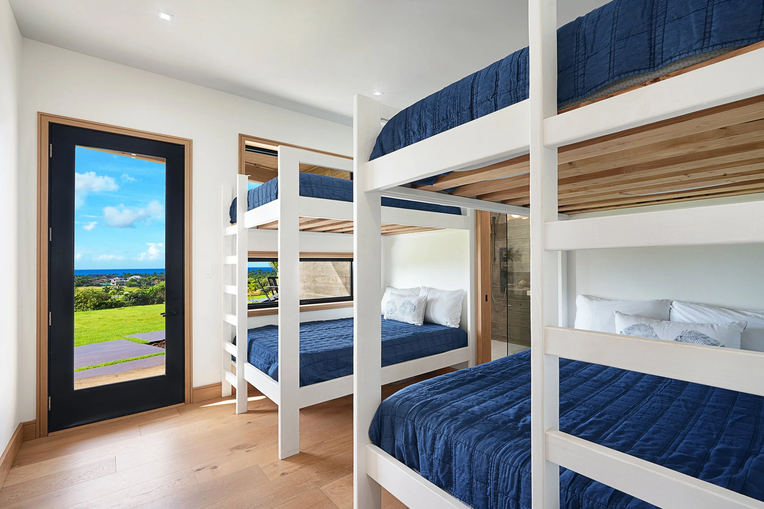 3022_kahalawai_bdrm4.jpg