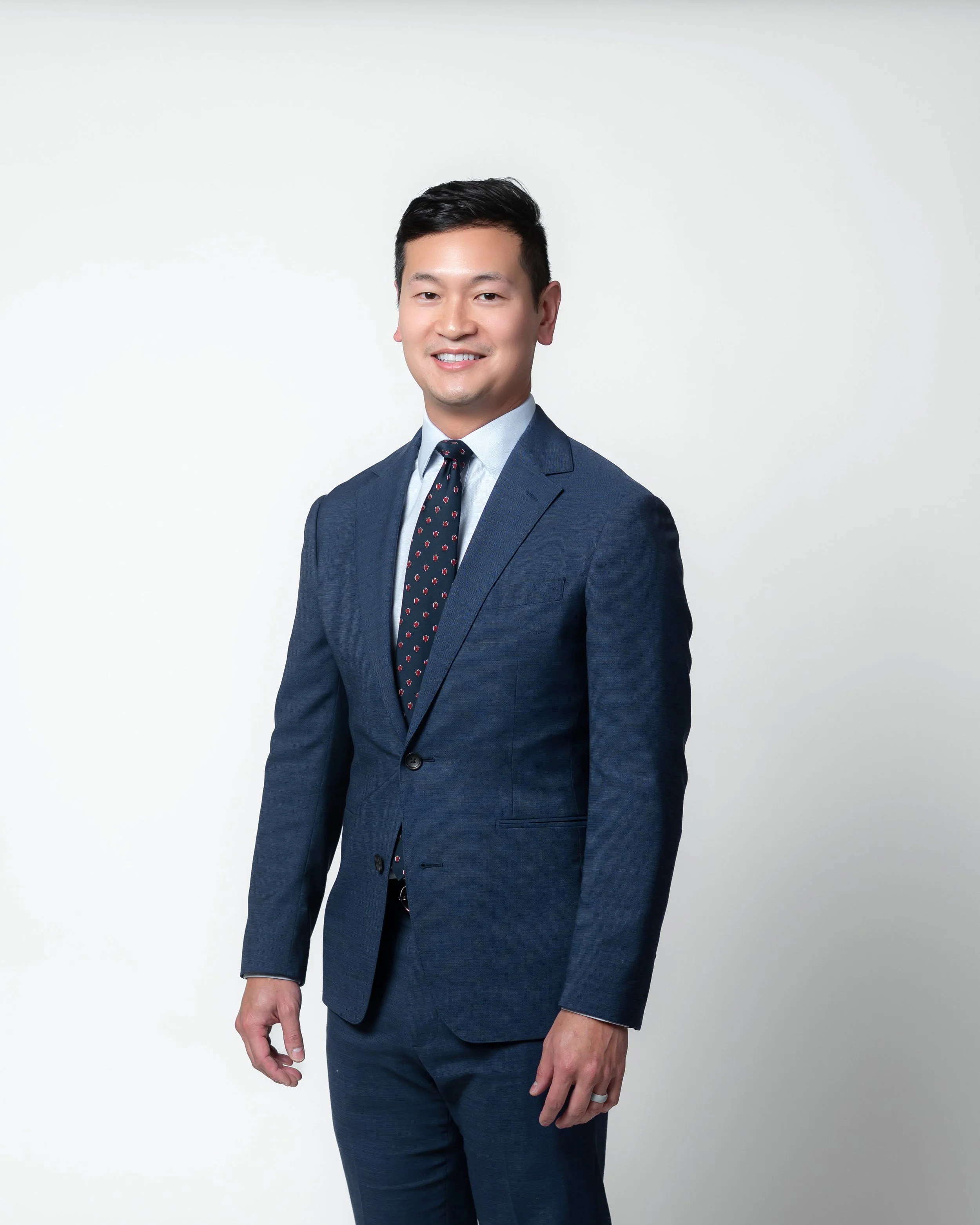 Headshot of Dr. Richard Kao of Aesthetic Management Group