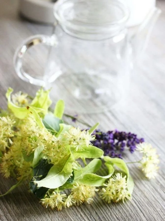 How to Store and Preserve Herbal Tea Blends for Maximum Freshness