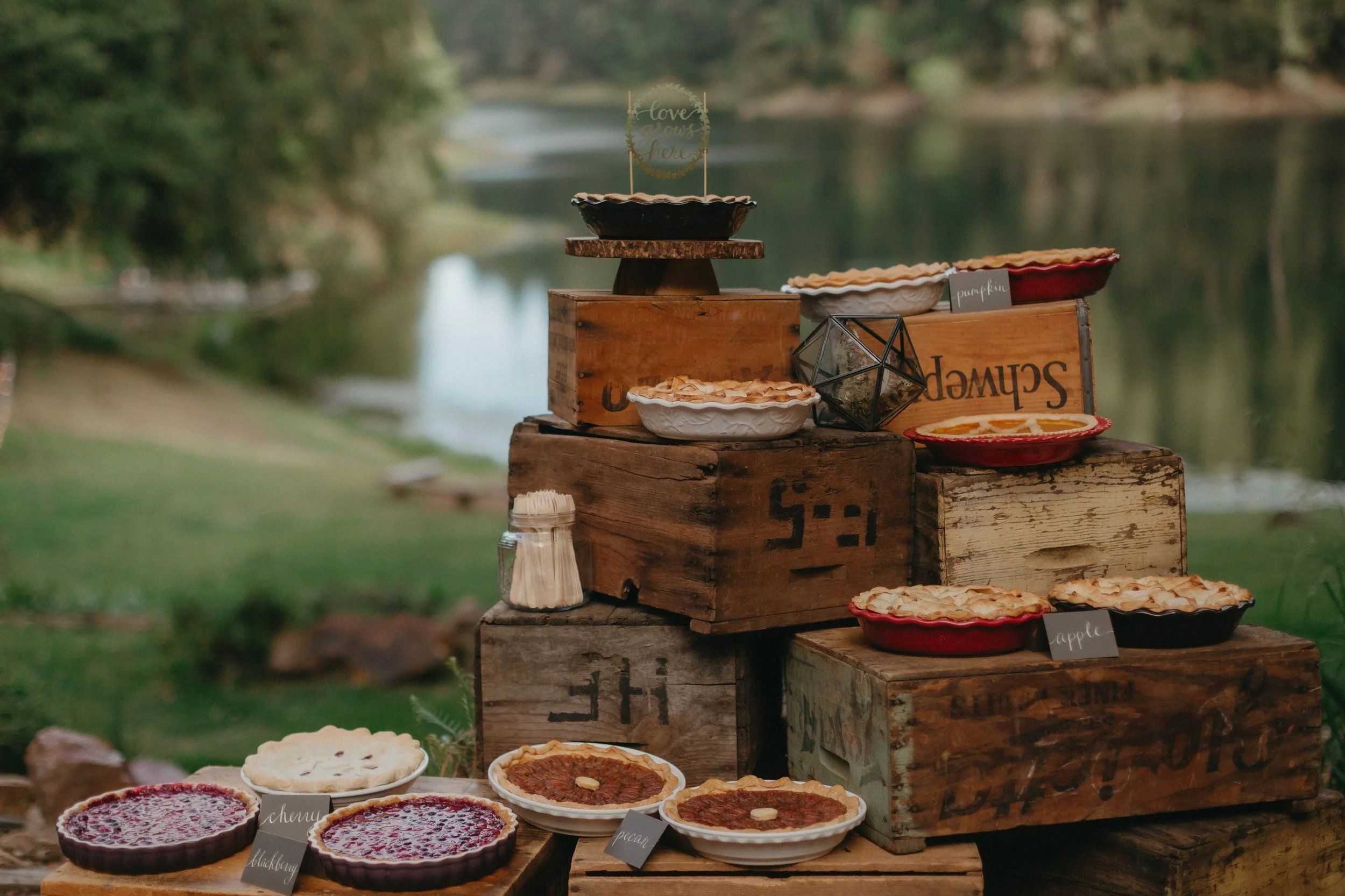 LoganColePhotographyweddings-9687 copy.jpg