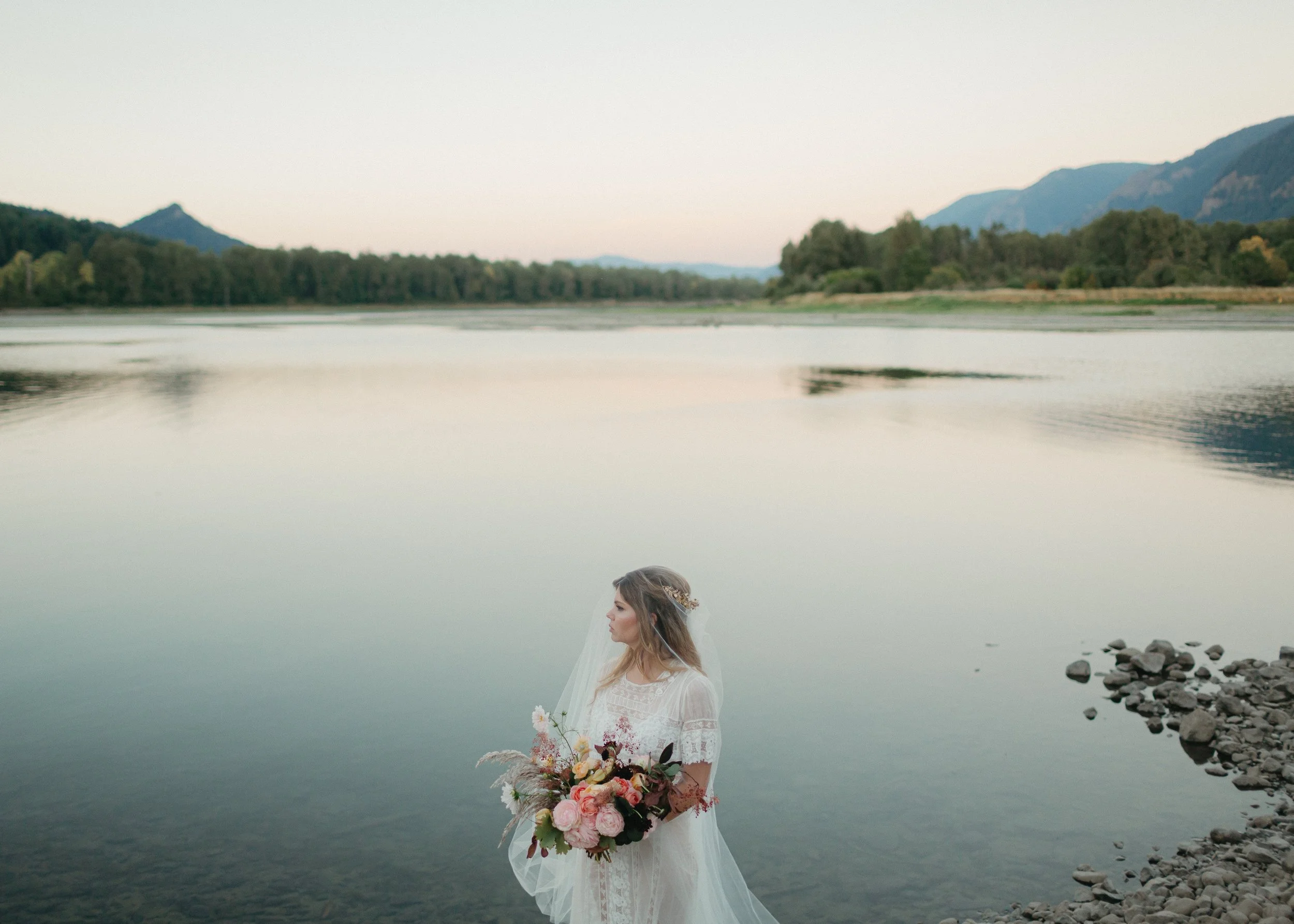 LoganColePhotographyweddings-6115 copy.jpg