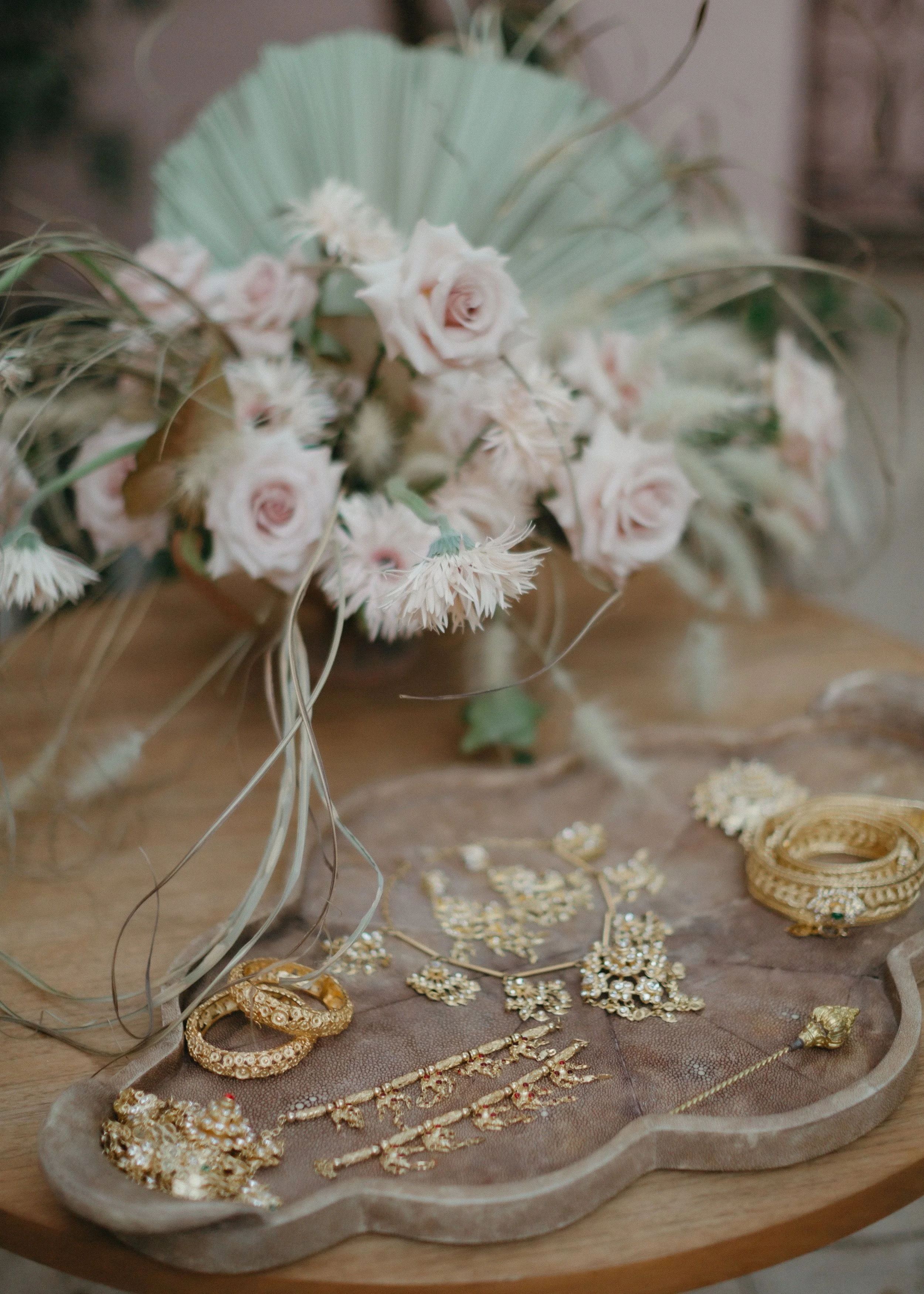 LoganColePhotographyweddings-0759 copy.jpg