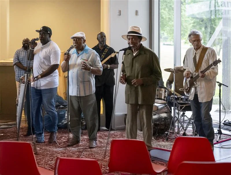 PREVIEW: The Heavenly Echoes hold Juneteenth concert at Historic Caffè Lena