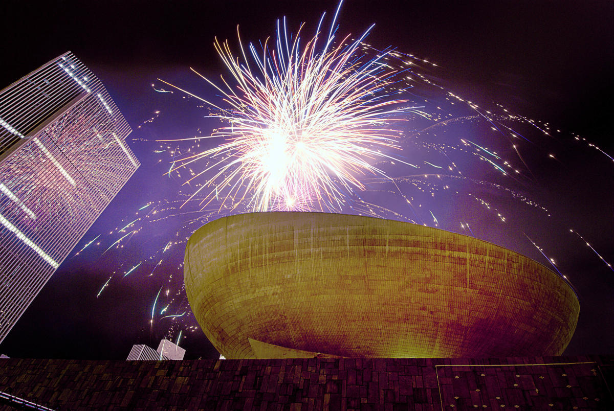PREVIEW: FIREWORKS!