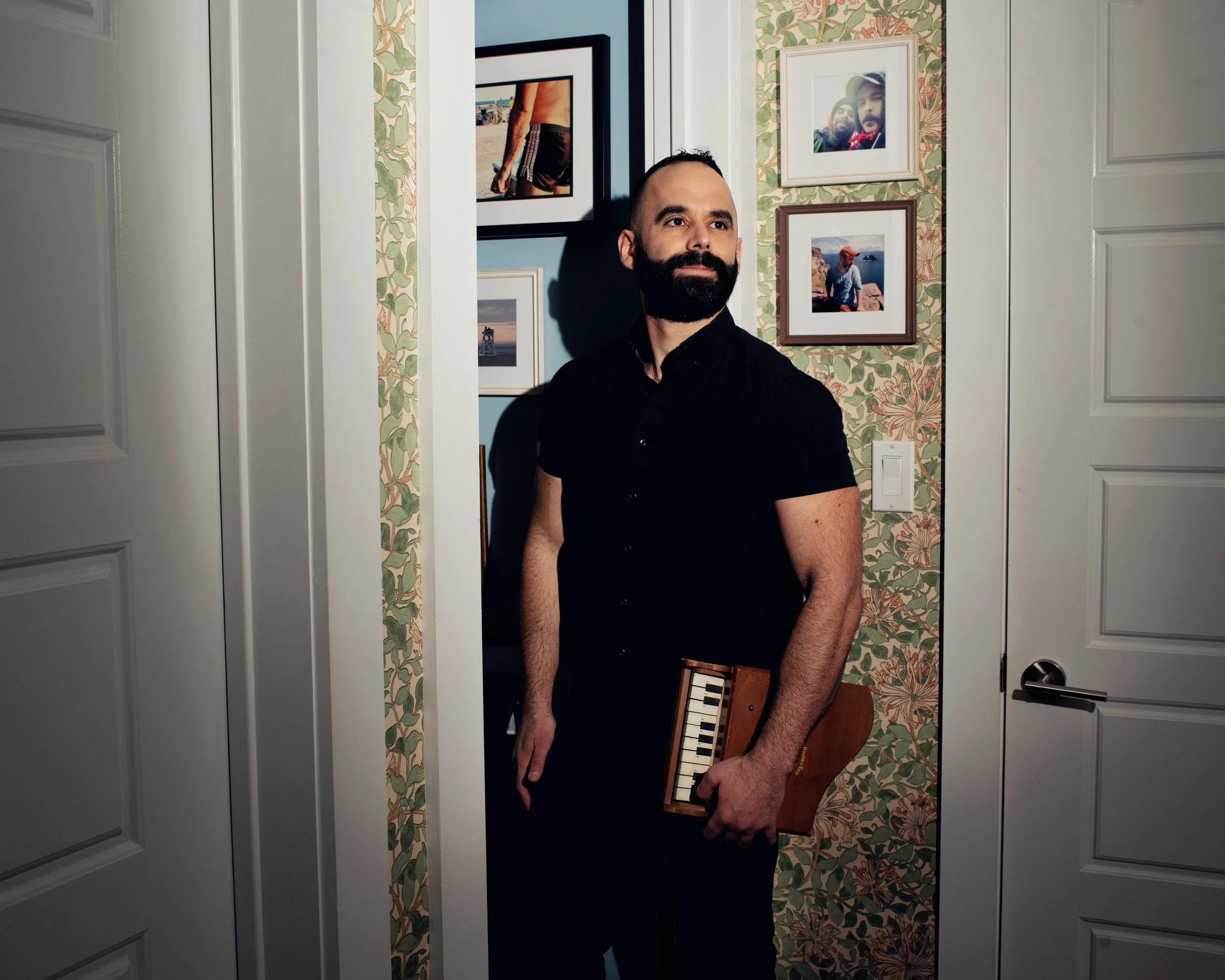 INTERVIEW: Adam Tendler’s Inheritances: A Pianist Works Through Unexpected Grief