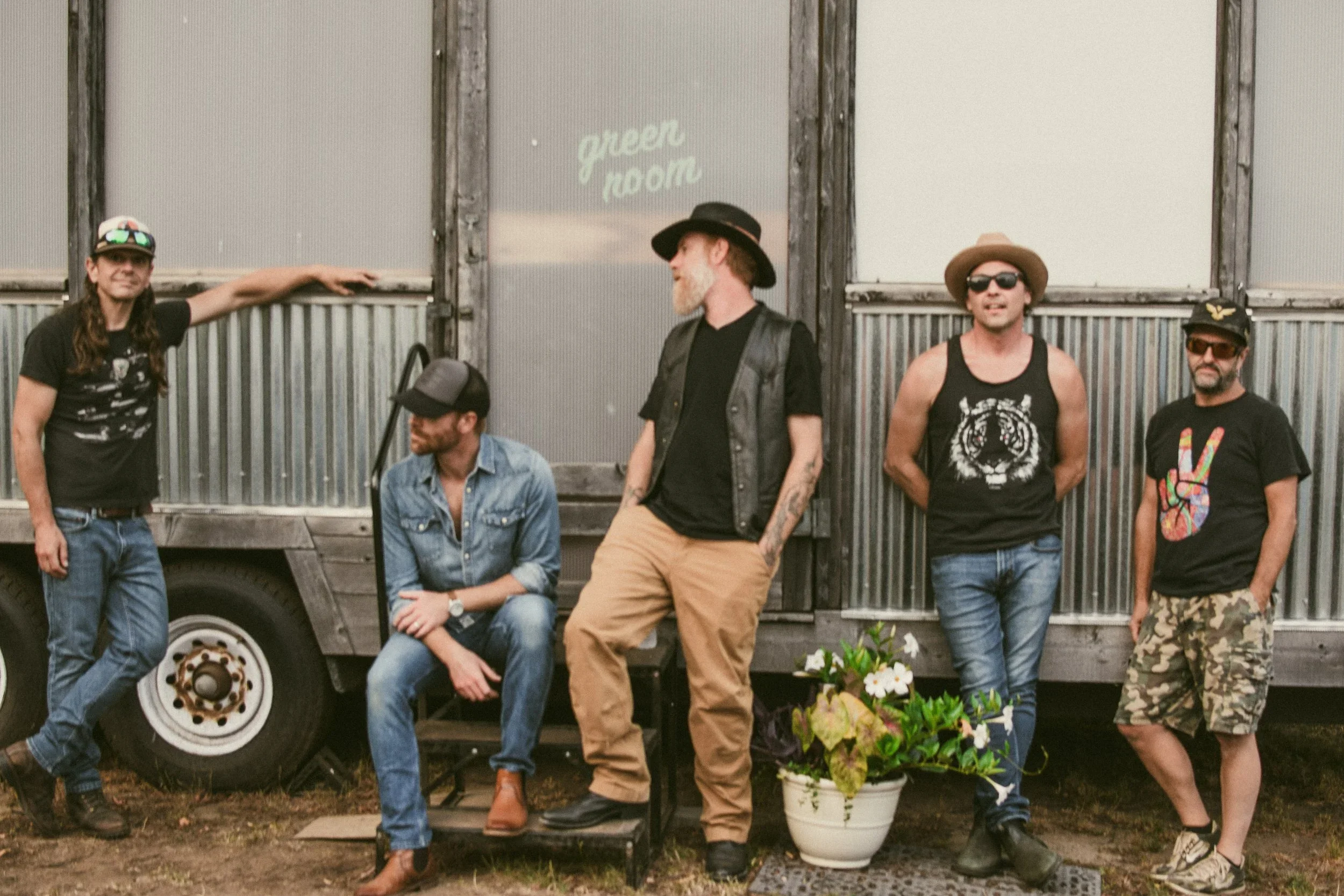 PREVIEW: The Mallett Brothers Return to the Capital Region