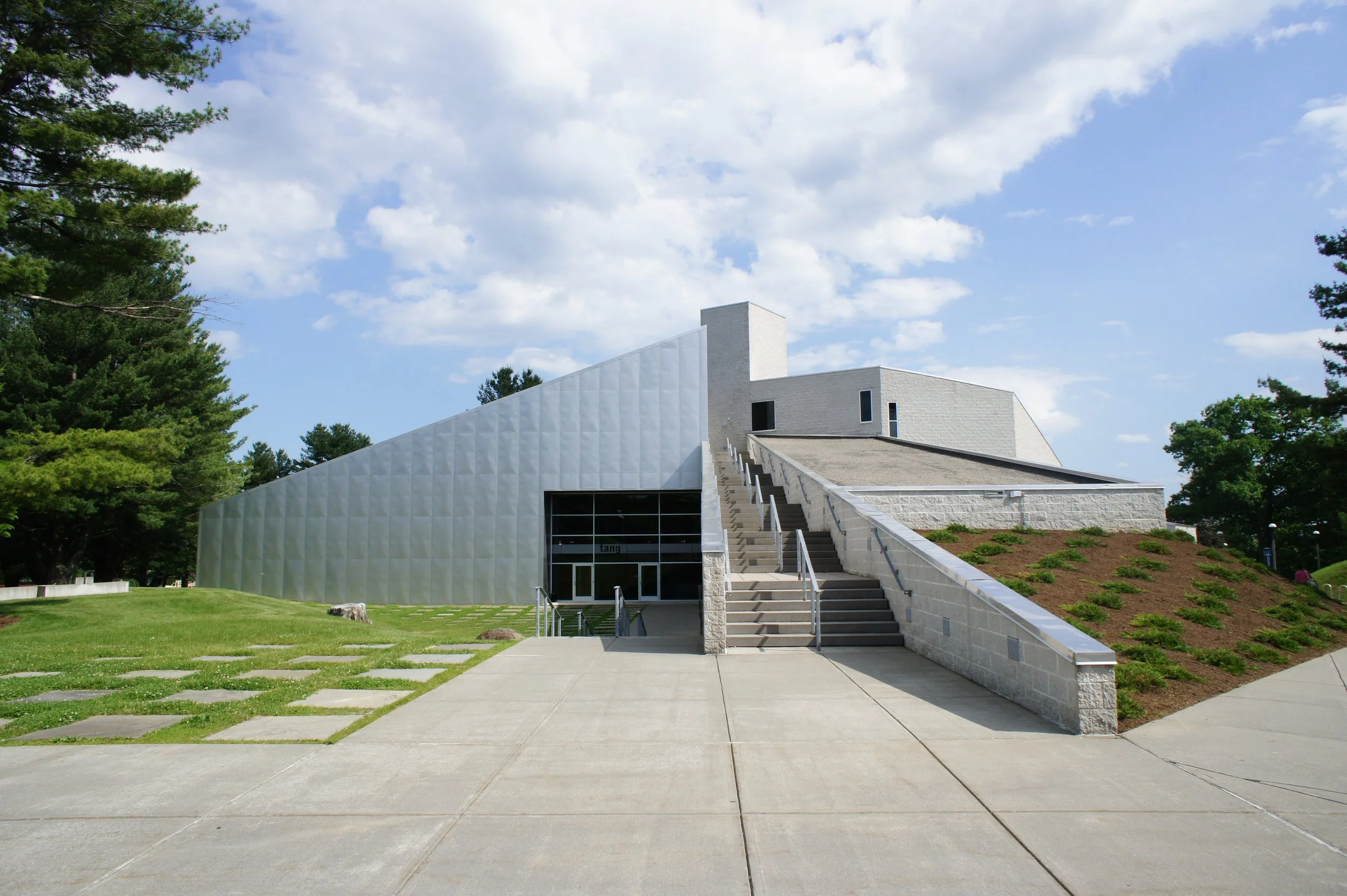 PREVIEW: Upbeat on the Roof Returns For its 25th Year
