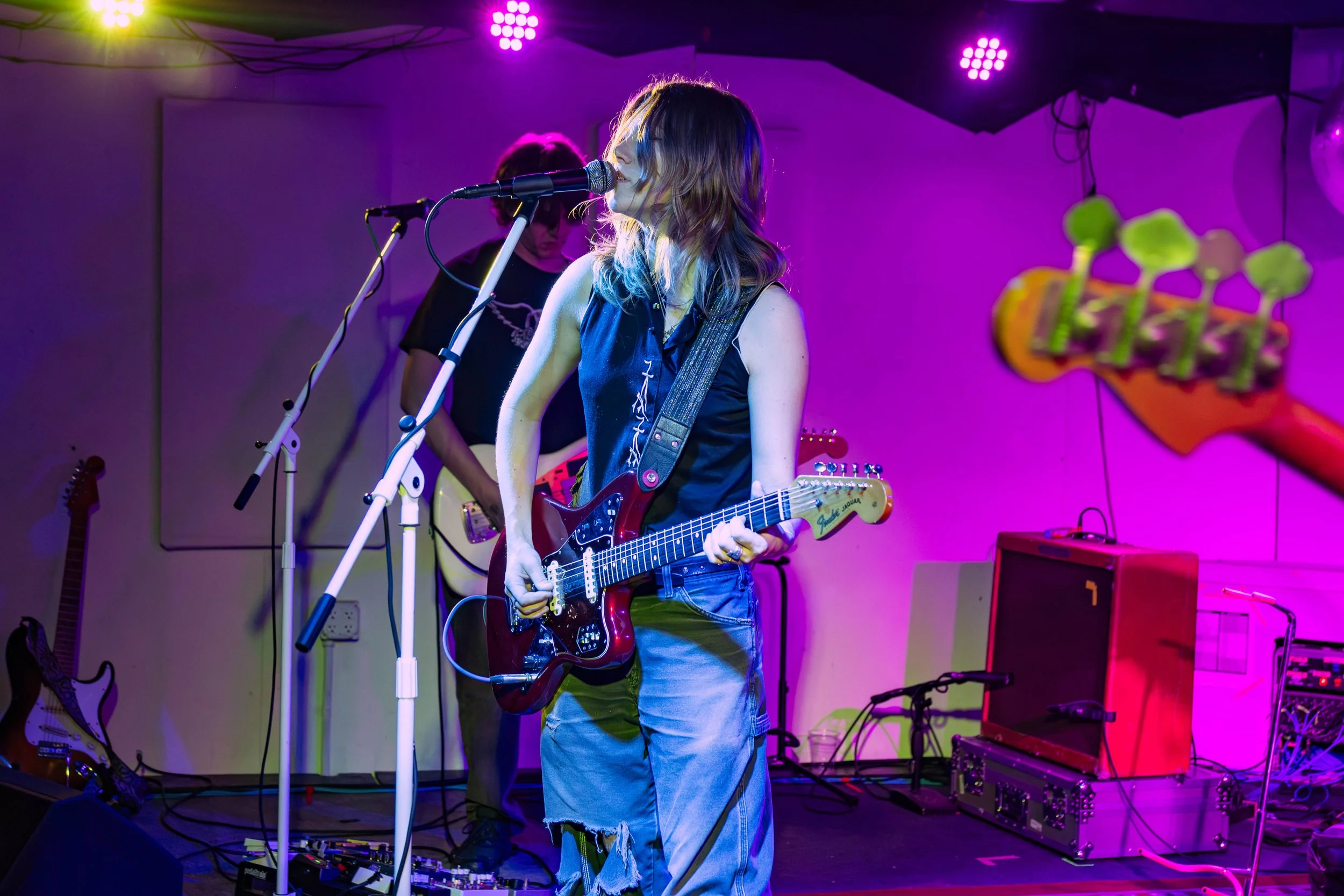 GALLERY: Keta Ester, Living Hour, and Laveda 