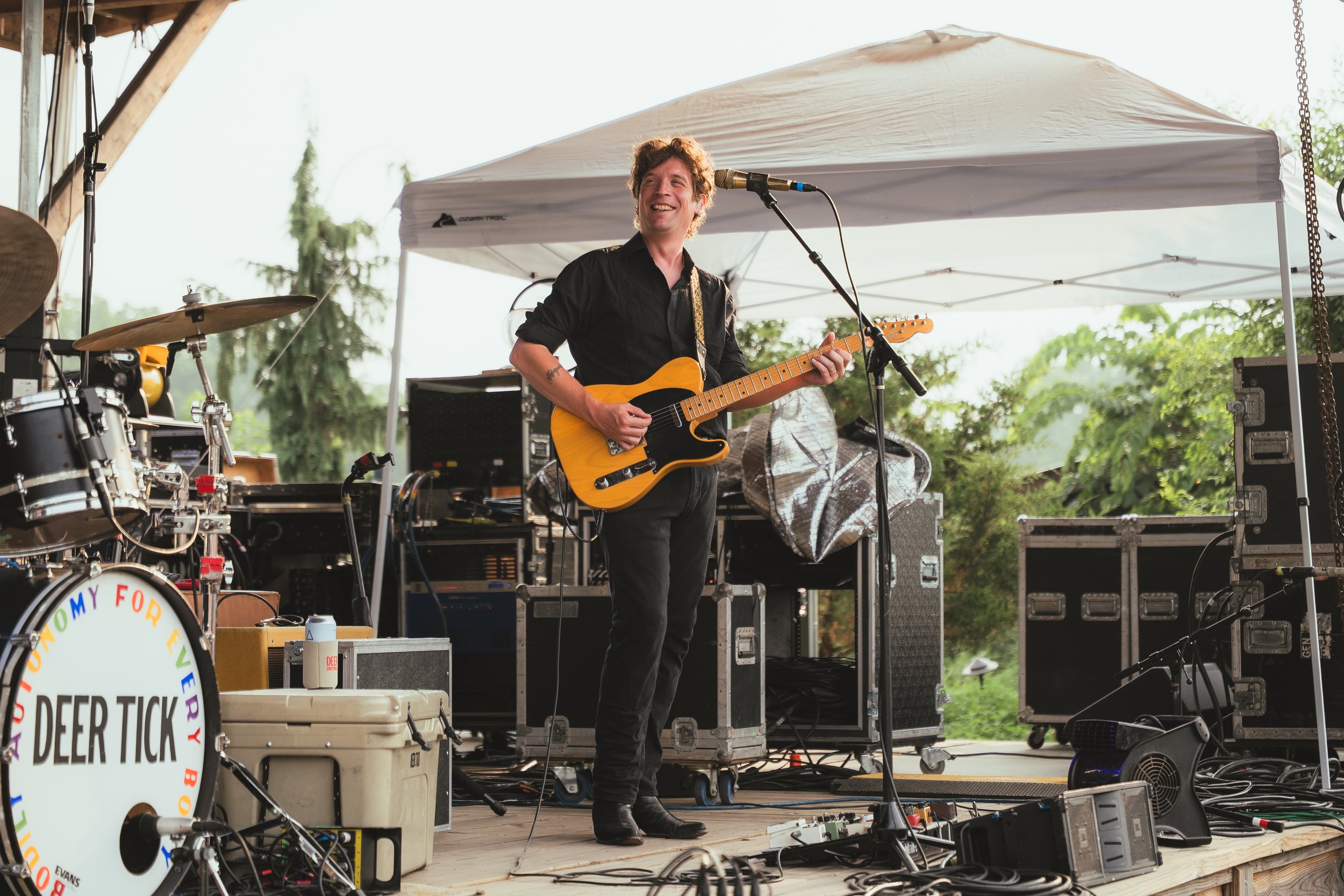 7-26-25_DBT-Deer-Tick-Thelma-Arrowood_DebiGustafson_300dpi-53.jpg