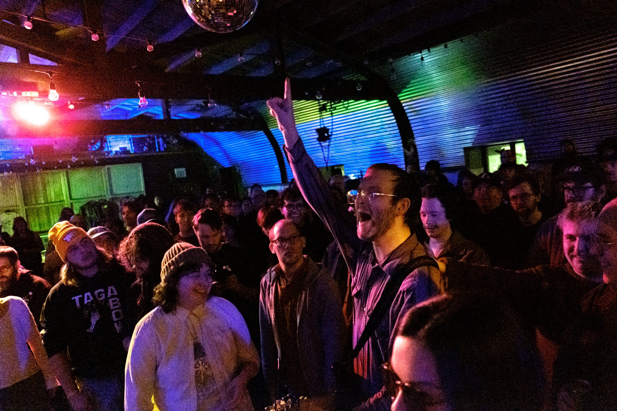 REVIEW: DIVE Presents Bring a Fuzzed-Out Trip to Troy