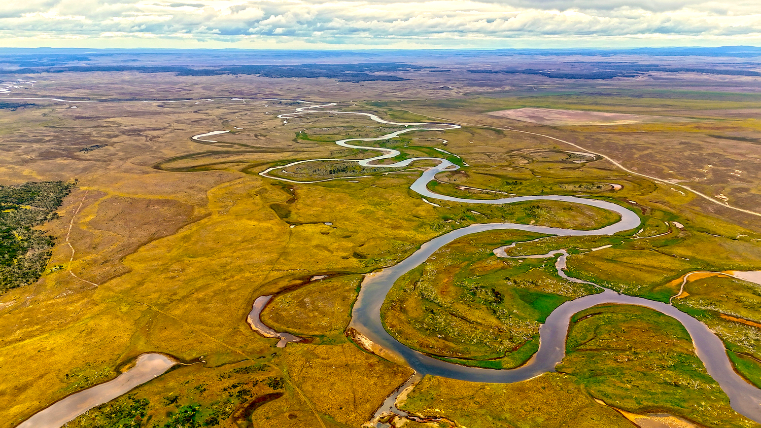 The Río Grande winding through Estancia Las Segadas in Tierra del Fuego