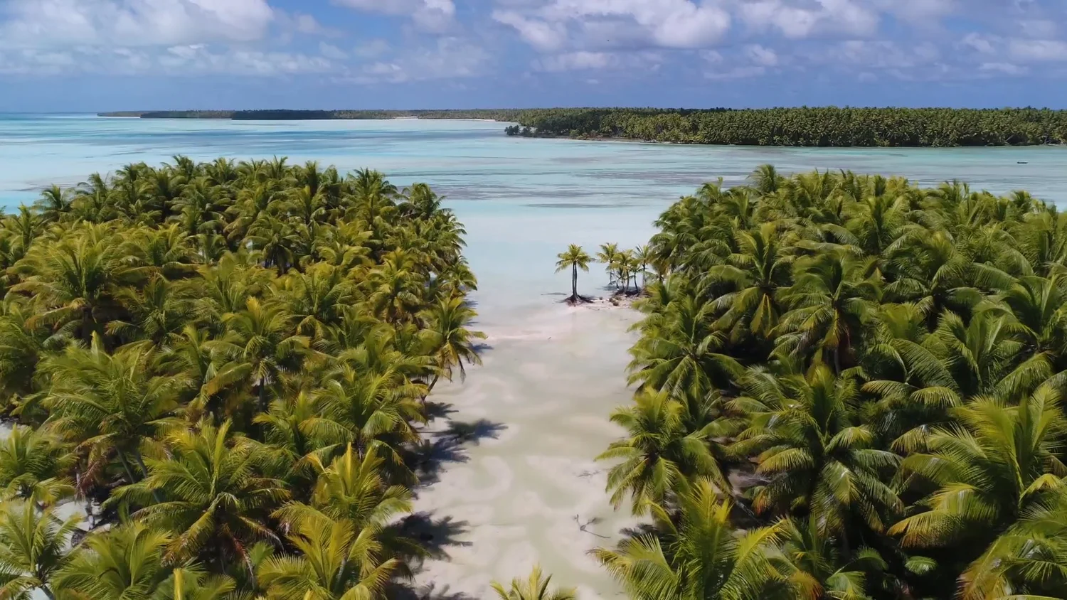 Fanning Island flats and lagoon