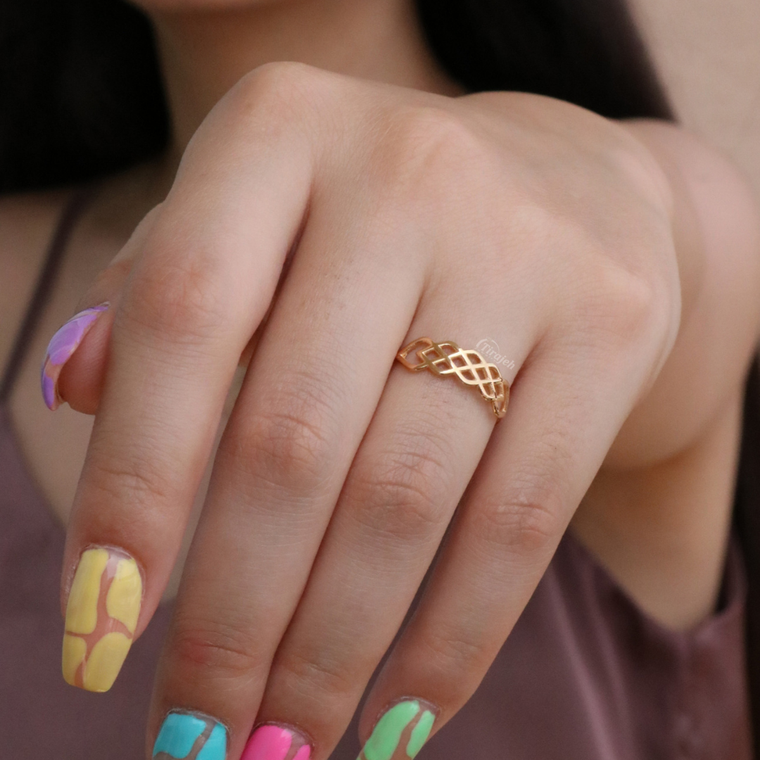 Woman's Ring5-1.png