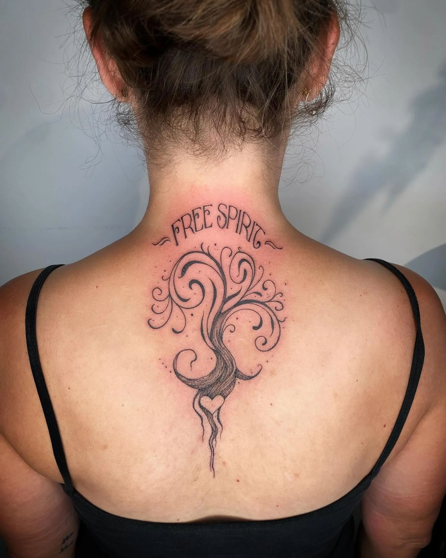 #treeoflifetattoo #freespirittattoo #tattoolaurentides
