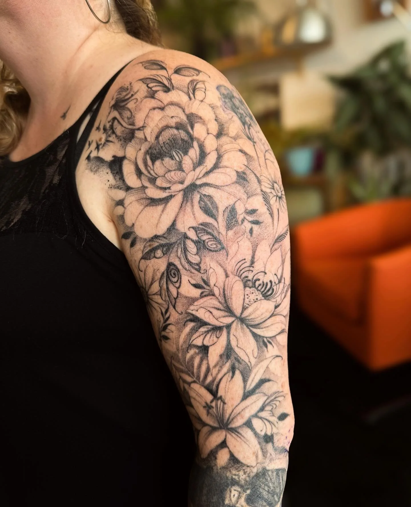Tatouage cicatrisé 🌿 un gros merci de m’avoir fait confiance pour la réalisation de ce tatouage florale
🤍 🖤🤍
#tattoomontreal #tattoomtl #tatouagemontreal #montrealtattooartist #mtltattoos #paristattoo #paristattooshop #75tat