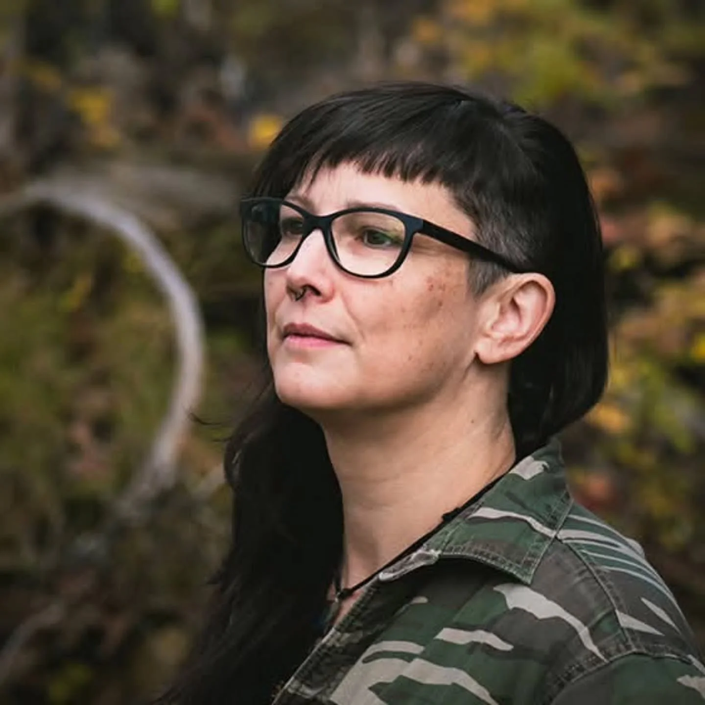 Tellement fi&egrave;re de ce projet, de toutes ces personnes autour de moi, qui y croient et desirent que ca marche. Je suis rempli de gratitude et motivation &agrave; fond!! Allez voir notre super beau site web, inscrivez-vous &agrave; l'infolettre 