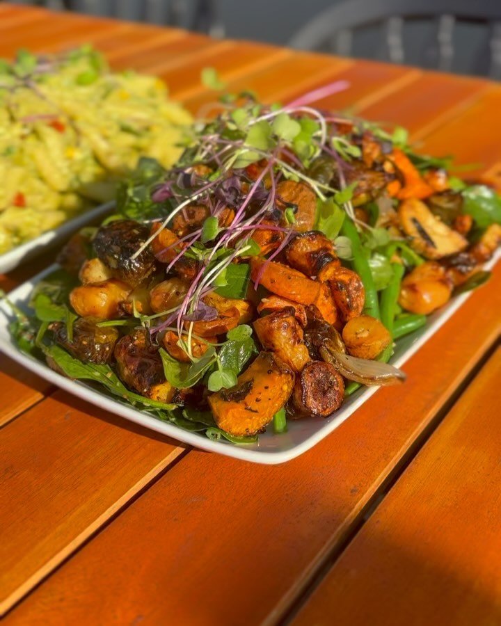 Some of todays cabinet items 🥗🍠🥦 GF, DF, V options available