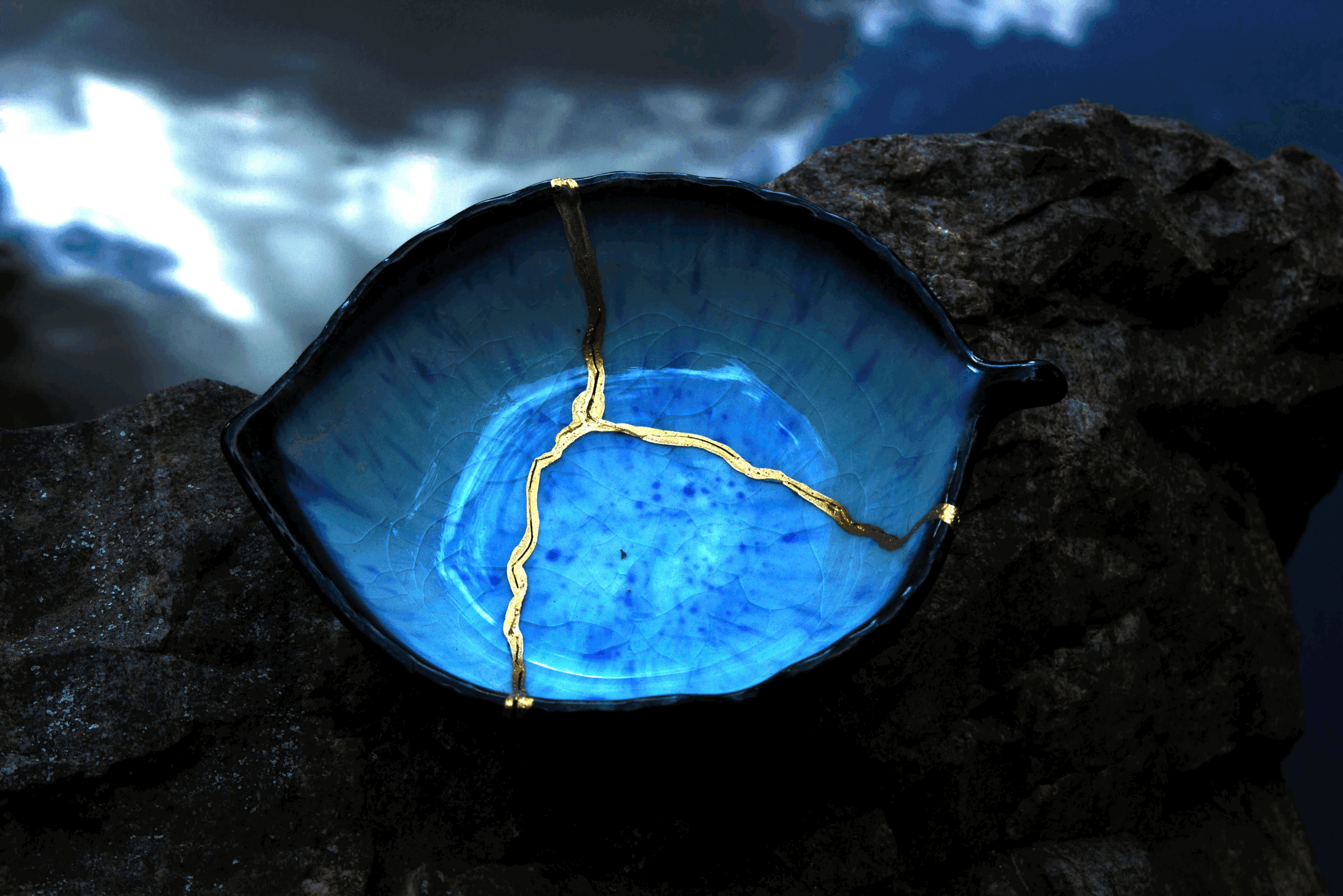 Kintsugi - Golden Repair