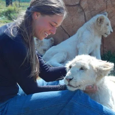 Heeling Vet Founder and Lion