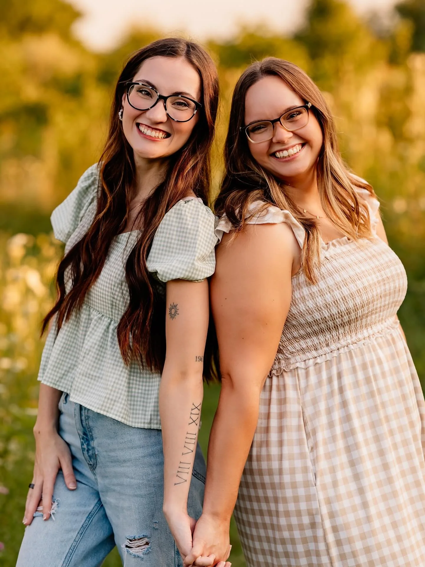 Hey there! We&rsquo;re Jess &amp; Megan 🤍
Your favorite best friend wedding photography duo! We&rsquo;ve been capturing love stories together since 2023 &mdash; but our journey started totally by accident.

Jess had a wedding coming up, her second s