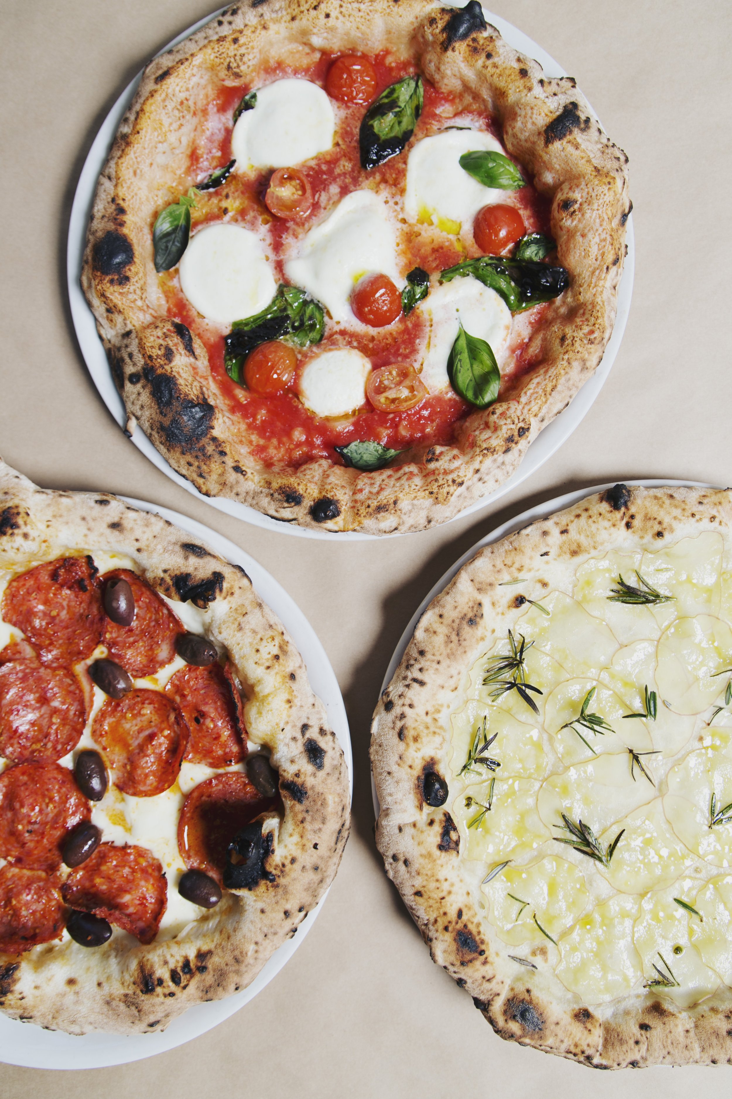 Authentic Italian pizza served at Da Mario Rosebery Sydney