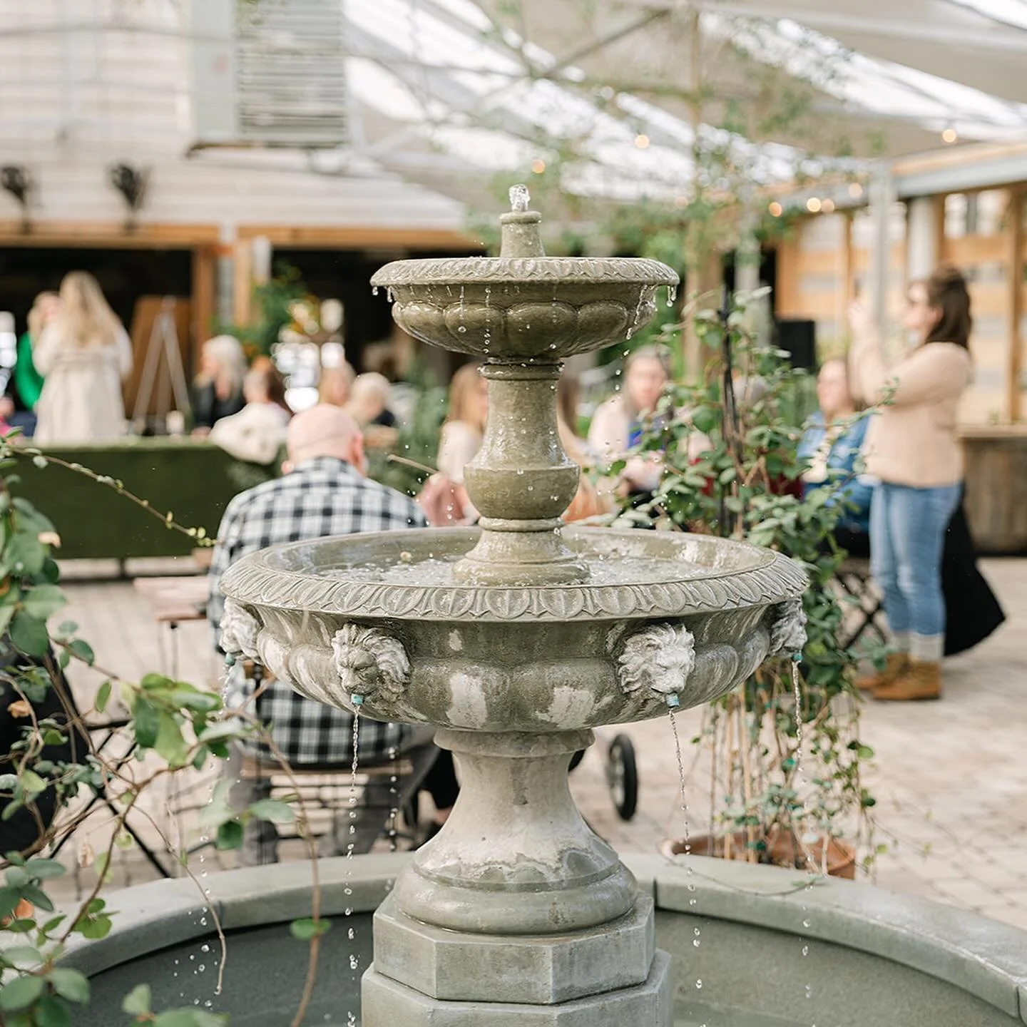 Winter means it&rsquo;s almost time for the Reposing: Our Annual Open House.  Save the date for Sunday January 18 as we invite happy couples and their friends and family to explore our property. Here are wonderful scenes from last year. ❄️