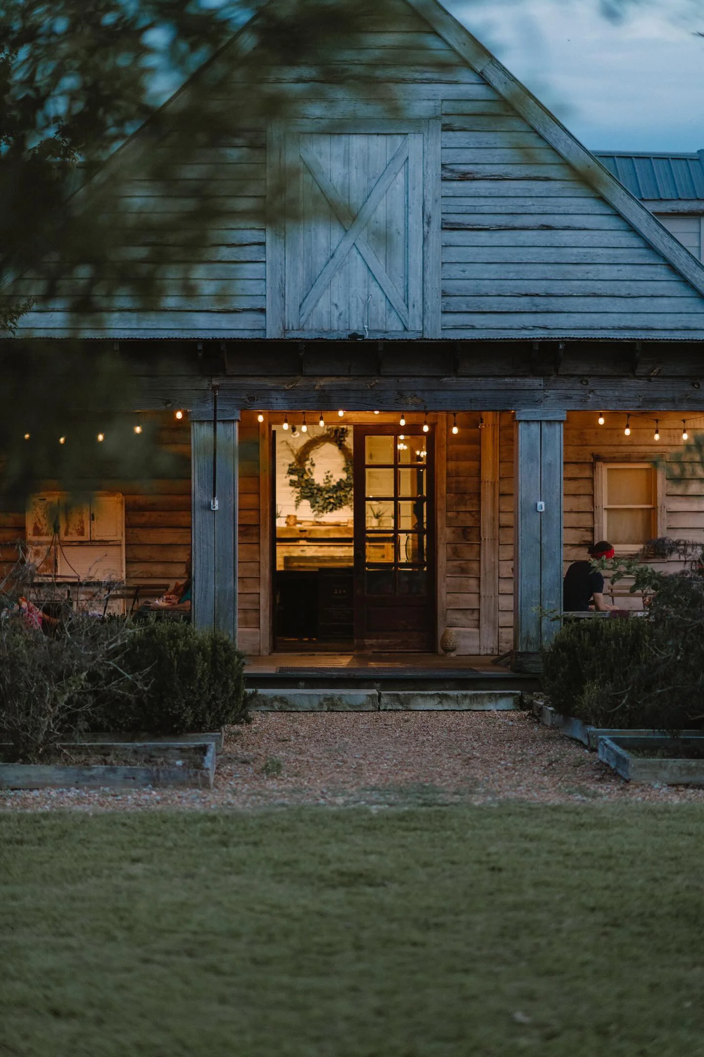 CD96E4AD-CCBF-4A5F-A734-8E22DCBCF098.jpg (Copy)