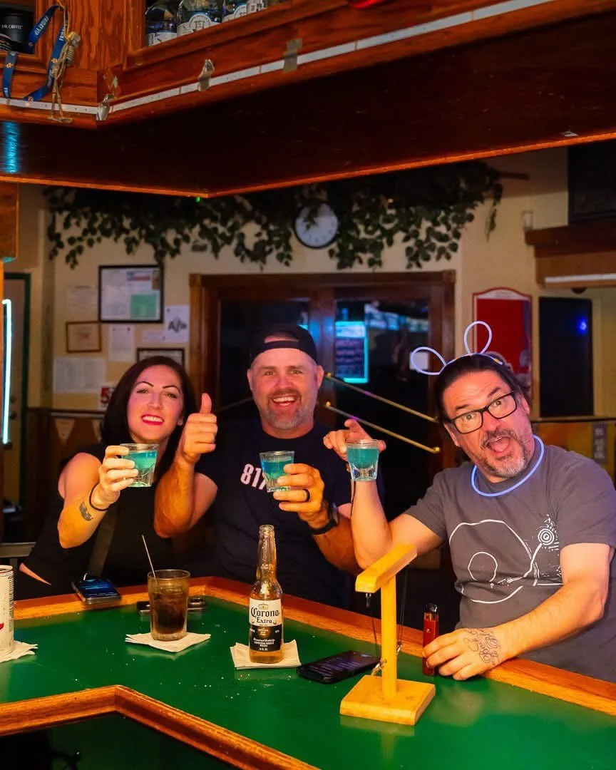 3&hellip;2&hellip;1&hellip; let&rsquo;s do this, San Antonio! 🎉

Ring in the New Year&rsquo;s Eve at 𝕱𝖎𝖓𝖓𝖊𝖌𝖆𝖓&rsquo;𝖘 with DJ Oblivion (Noor) on the decks, champagne flowing, festive d&eacute;cor, and all the big energy you need to close ou