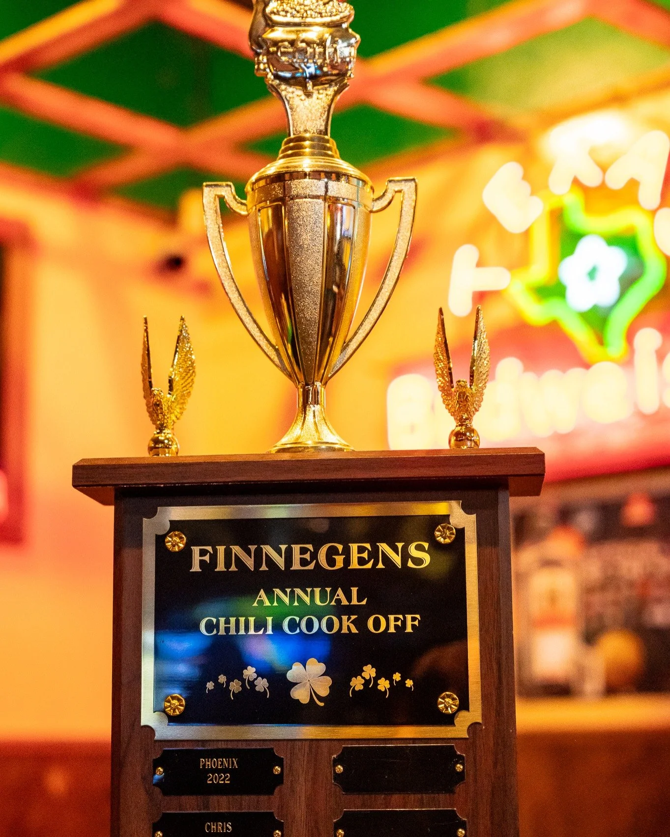 Today&rsquo;s the day. Chili entries due by 5 PM, judging at 5:30 PM, and you gotta be here to win. $250, $125, and $50 on the line. If you didn&rsquo;t cook, don&rsquo;t worry, we saved you a spoon 🥄
Let&rsquo;s see who&rsquo;s got San Antonio&rsqu