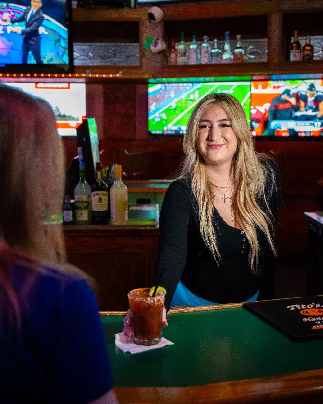 We're grateful to serve our awesome patrons at 𝐅𝐢𝐧𝐧𝐞𝐠𝐚𝐧'𝐬 𝐒𝐩𝐨𝐫𝐭𝐬 &amp; 𝐒𝐩𝐢𝐫𝐢𝐭𝐬!
Cheers to good times, great games, and even better company. 🍻