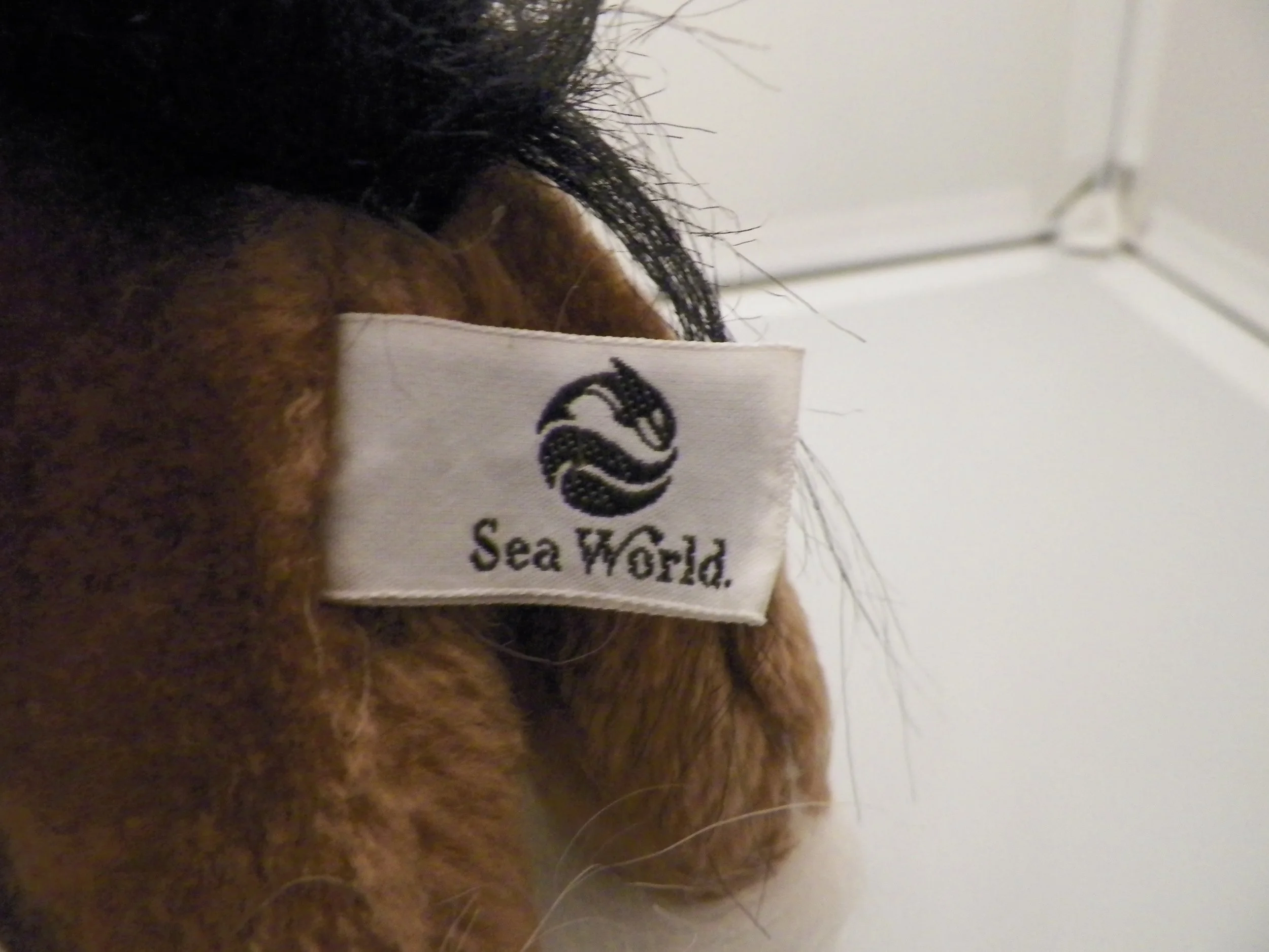 S0076 plush tag.JPG