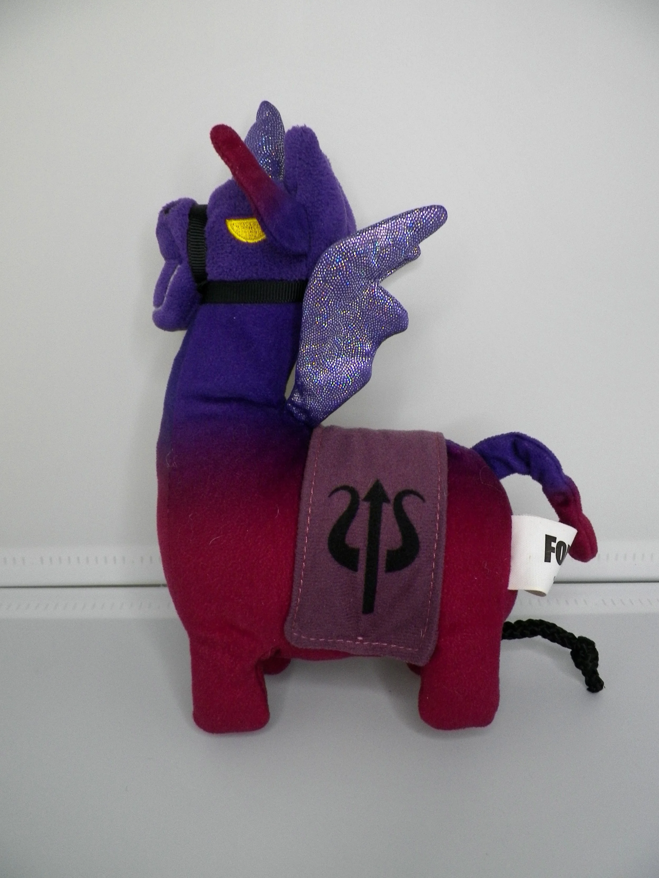 R0955 Fortnite Plush.JPG