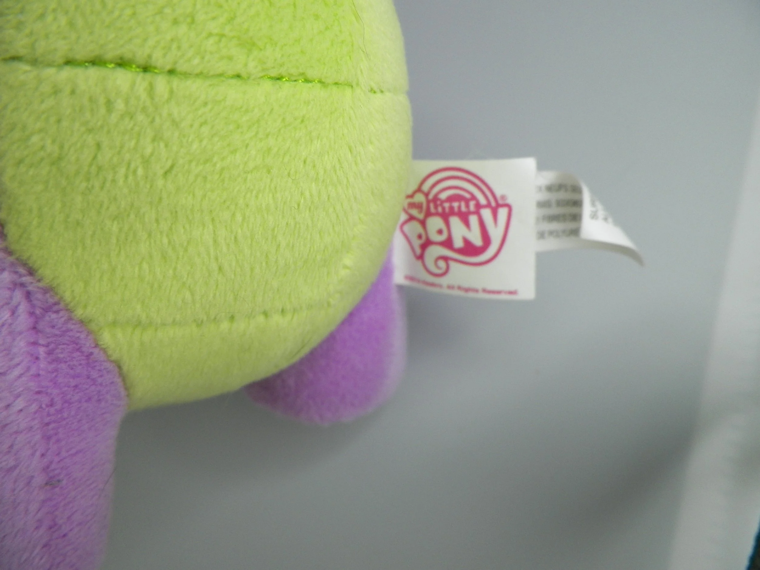 S1077 plush tag.JPG