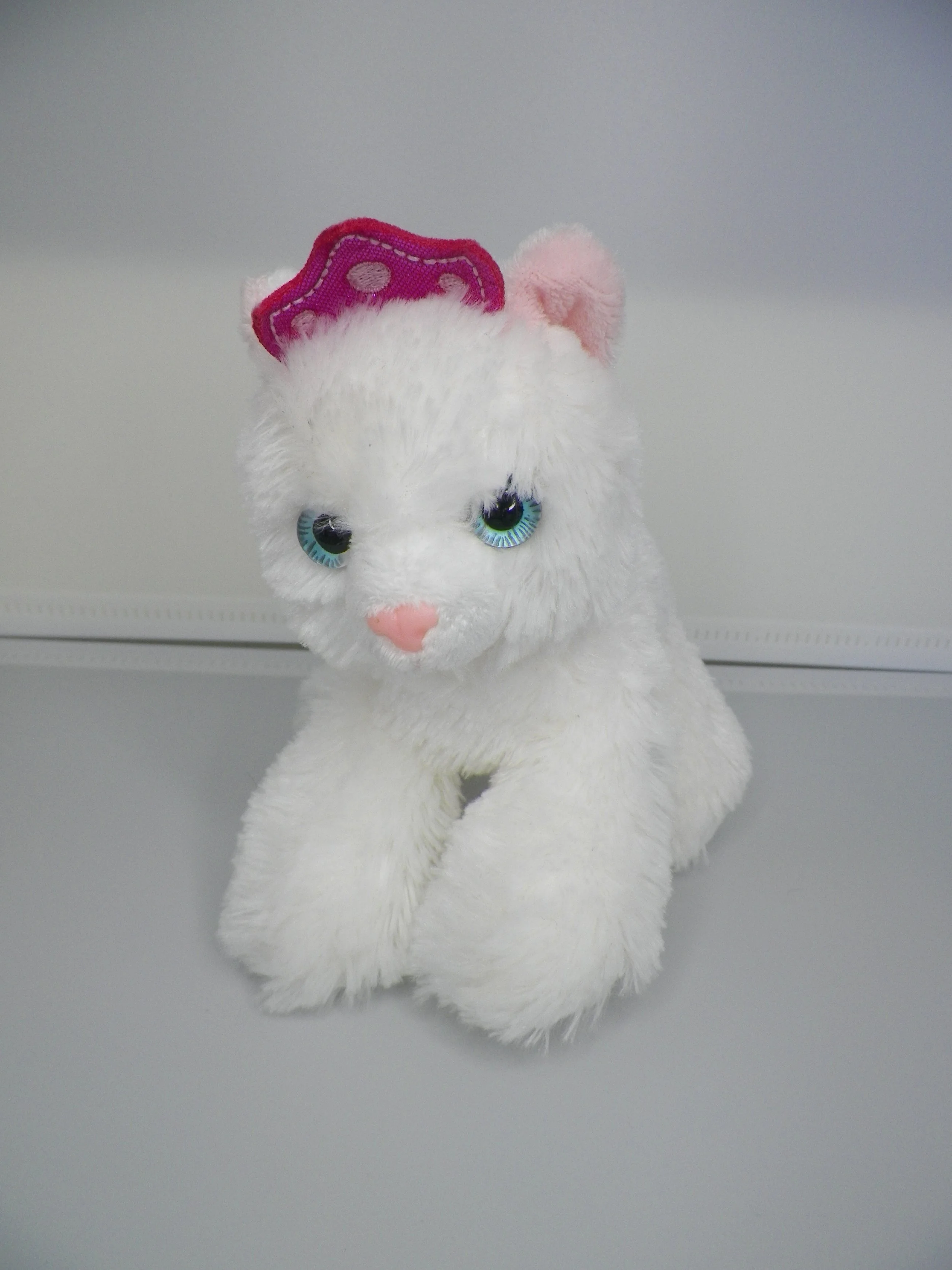 R0635 Cat plush.JPG