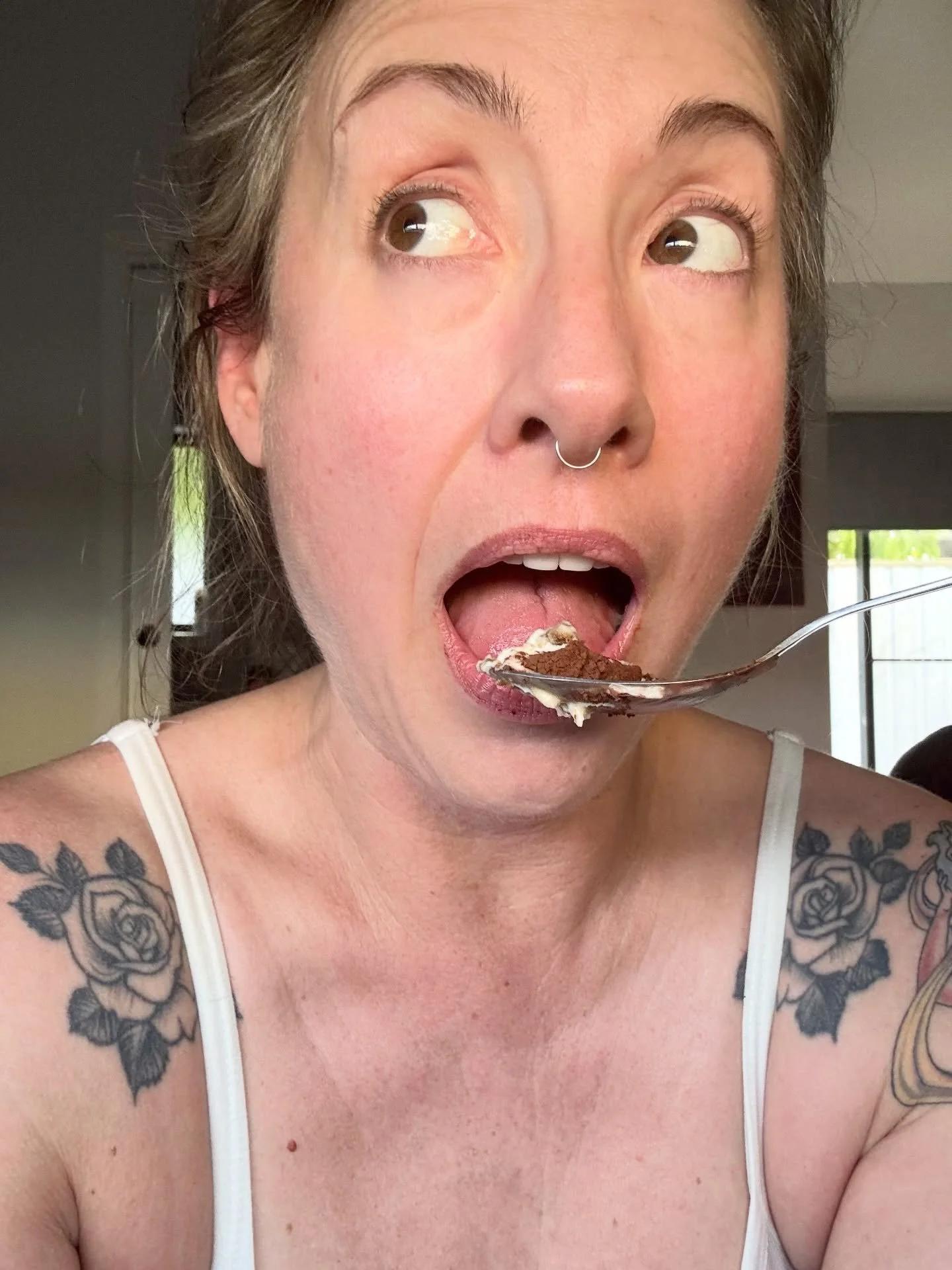 I signed a lease for a one-bedroom unit and I get the keys tomorrow!

Shout out to past me for getting my own tiramisu to celebrate myself tonight. 🥳

#IrisanyaMoon #HeartMagick #LifeIsALoveSpell #SelfDevotion  #APlaceFarAway