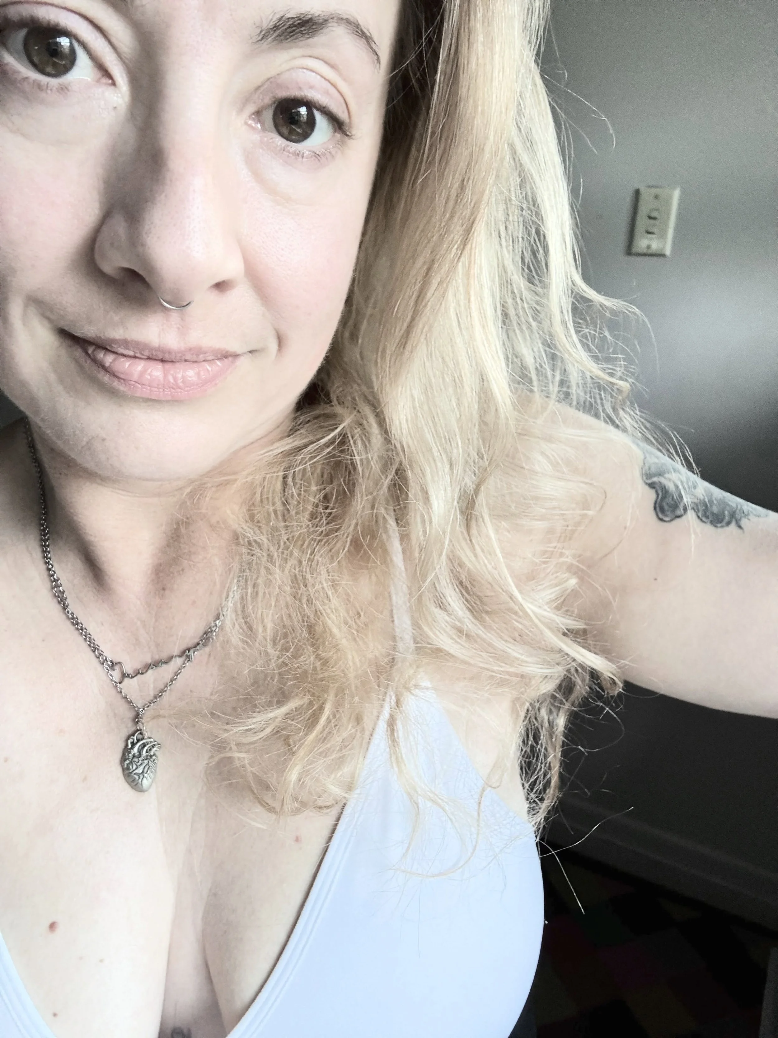 another early meeting day&hellip;

getting into the final stages of editing and rewrites on a book coming out late 2027&hellip;

#neurodivergentwitch #author #writer #editor