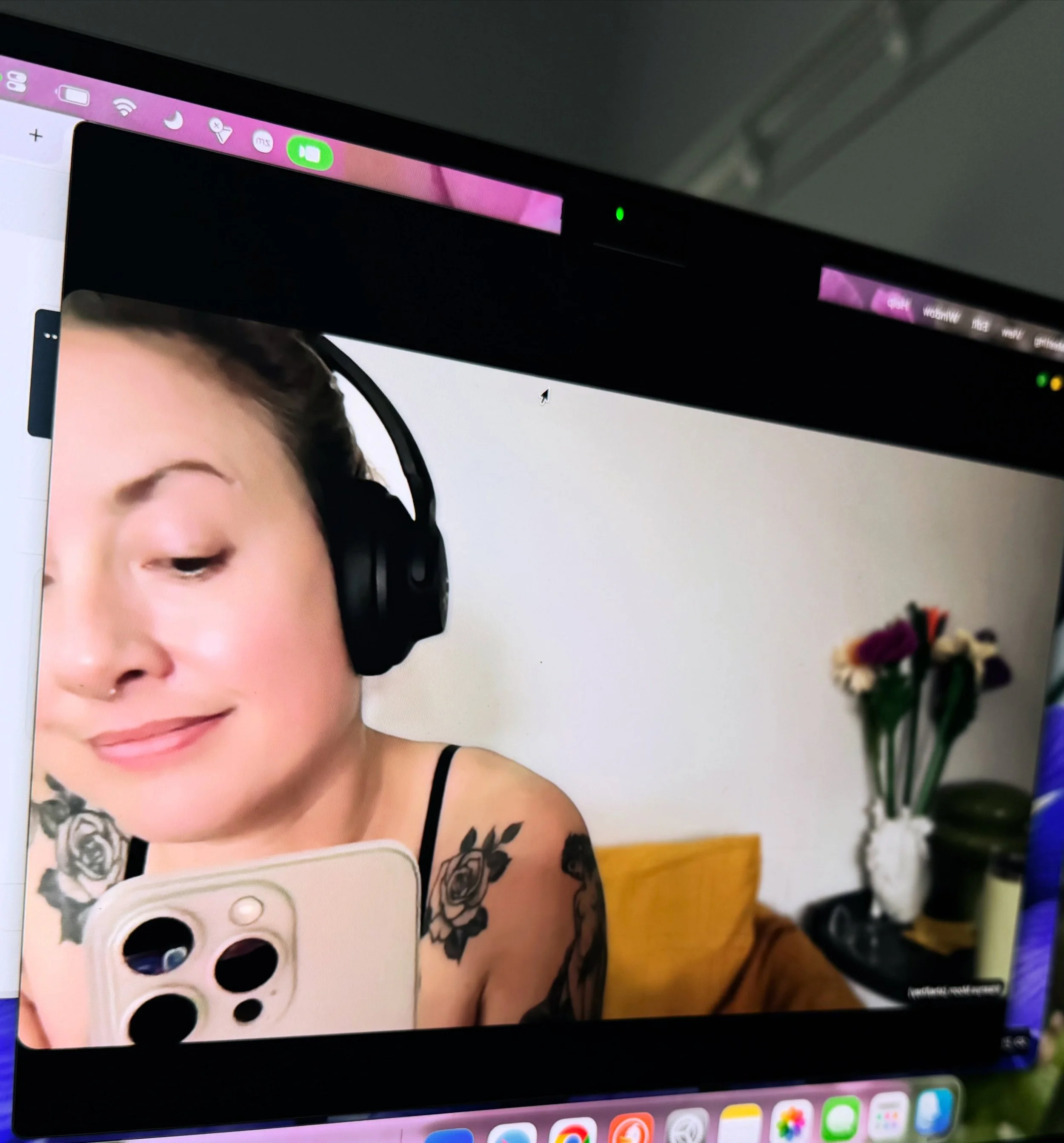 last year, I recognised how loudly the universe was asking me to devote myself to writing.

so, I did&hellip;

In this last week, I&rsquo;ve:
&mdash;completed week 10 of my Master of Writing, Editing and Publishing at UQ
&mdash;edited and responded t