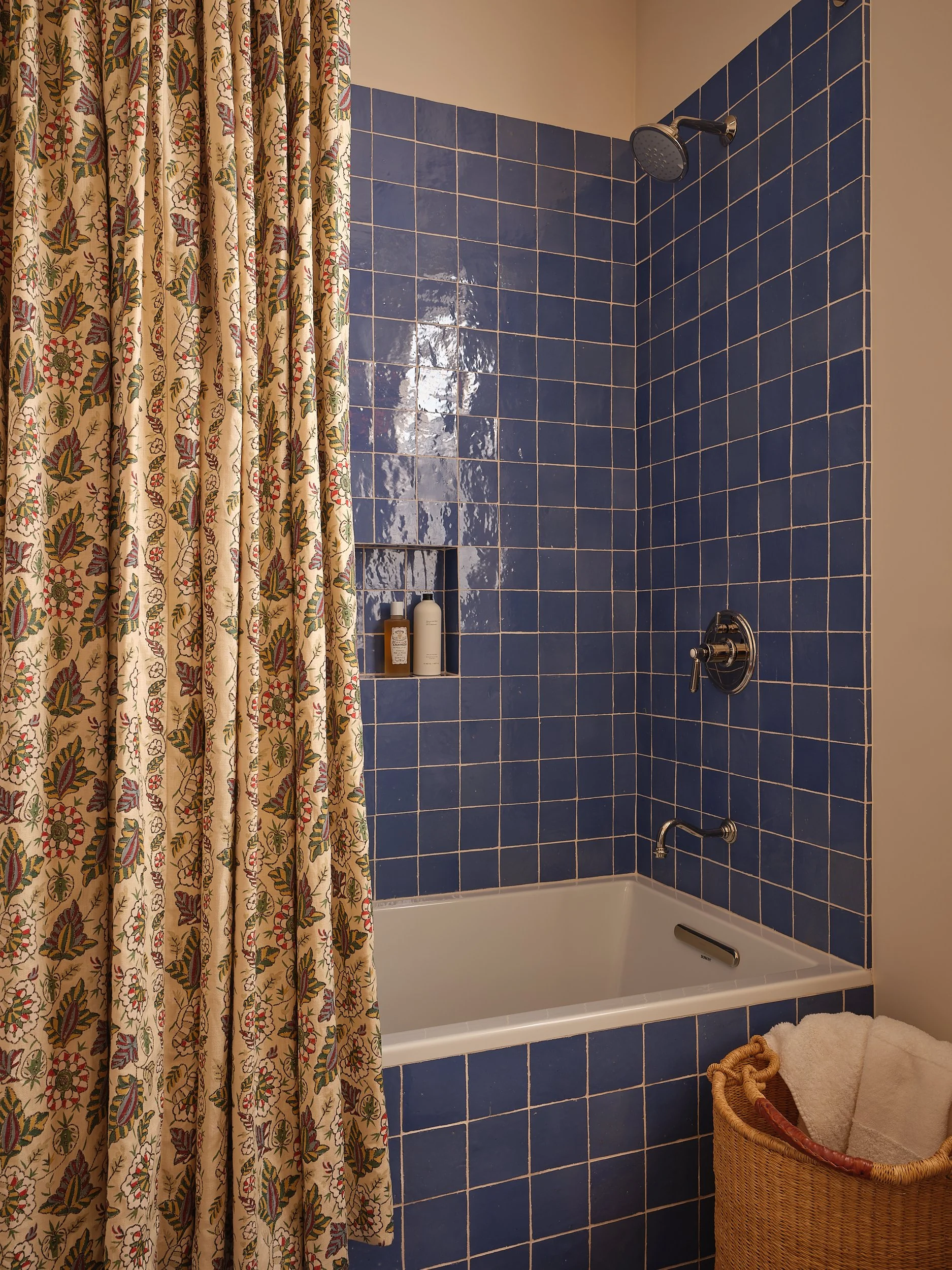 2025_11_20_brooke and ian for Lyd22989_web.jpg