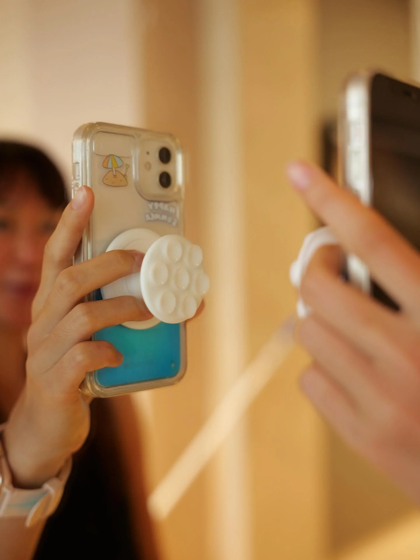 POV: your StickNSnap just became your tripod 🤍☁️ #CloudWhite #StickNSnap