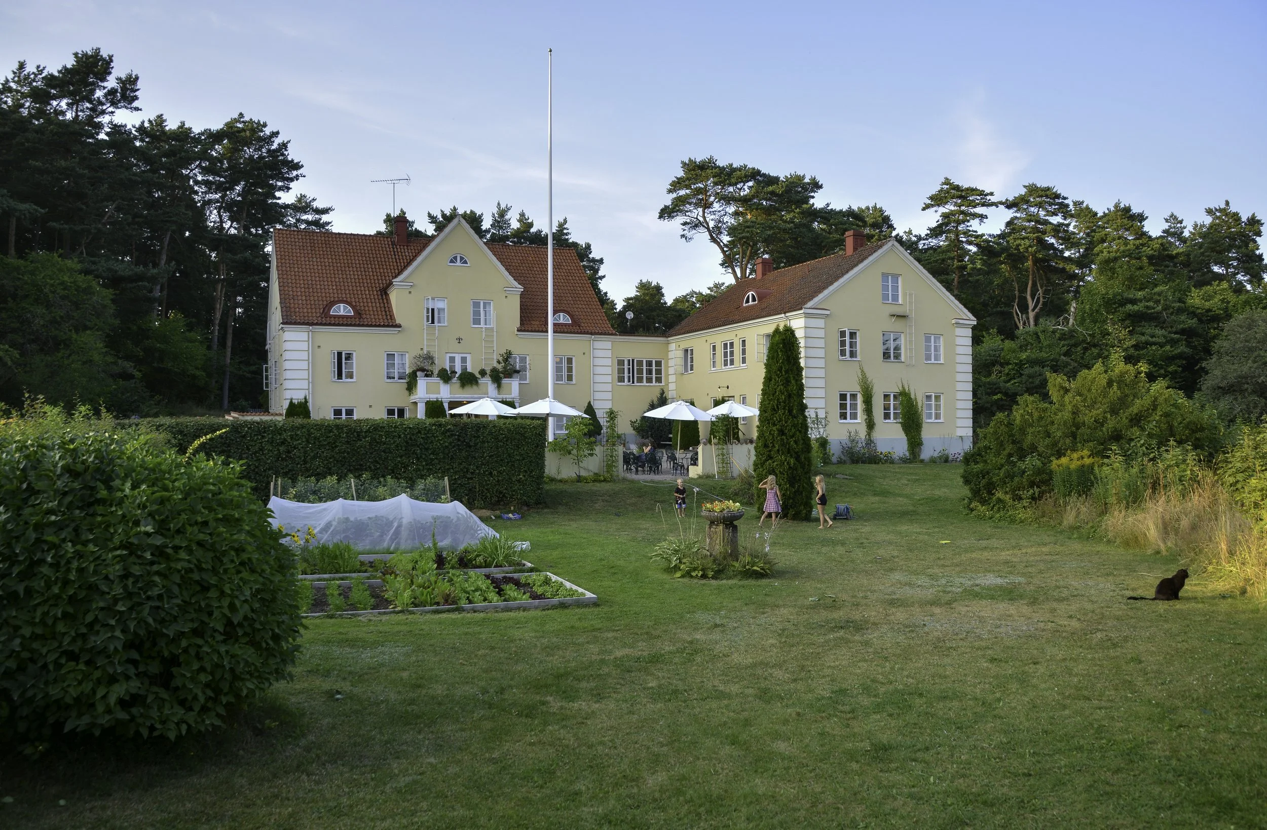 Talldungens Gårdshotell – a tasteful break in Österlen